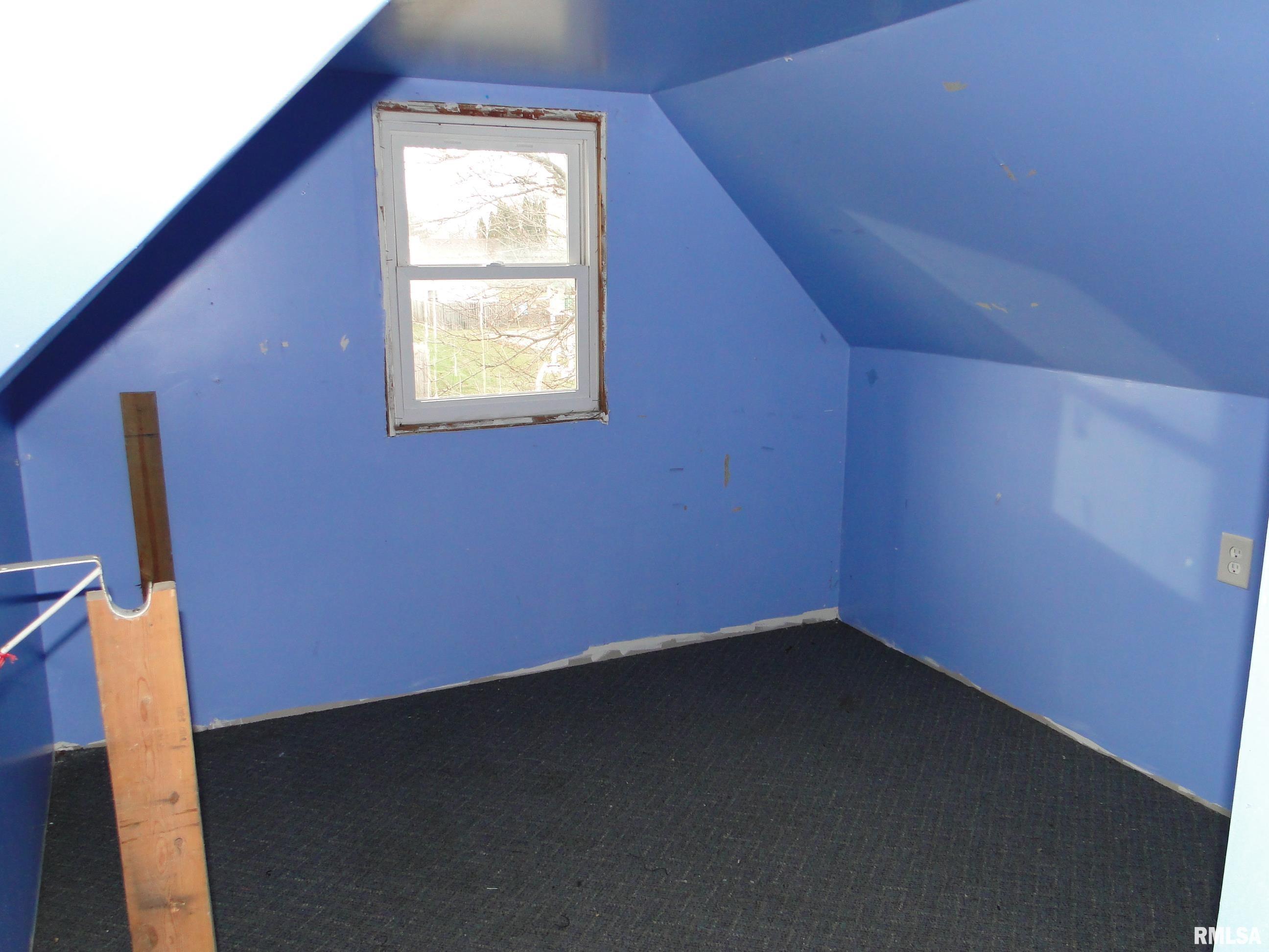 215 N Monmouth Street, Good Hope, Illinois image 16