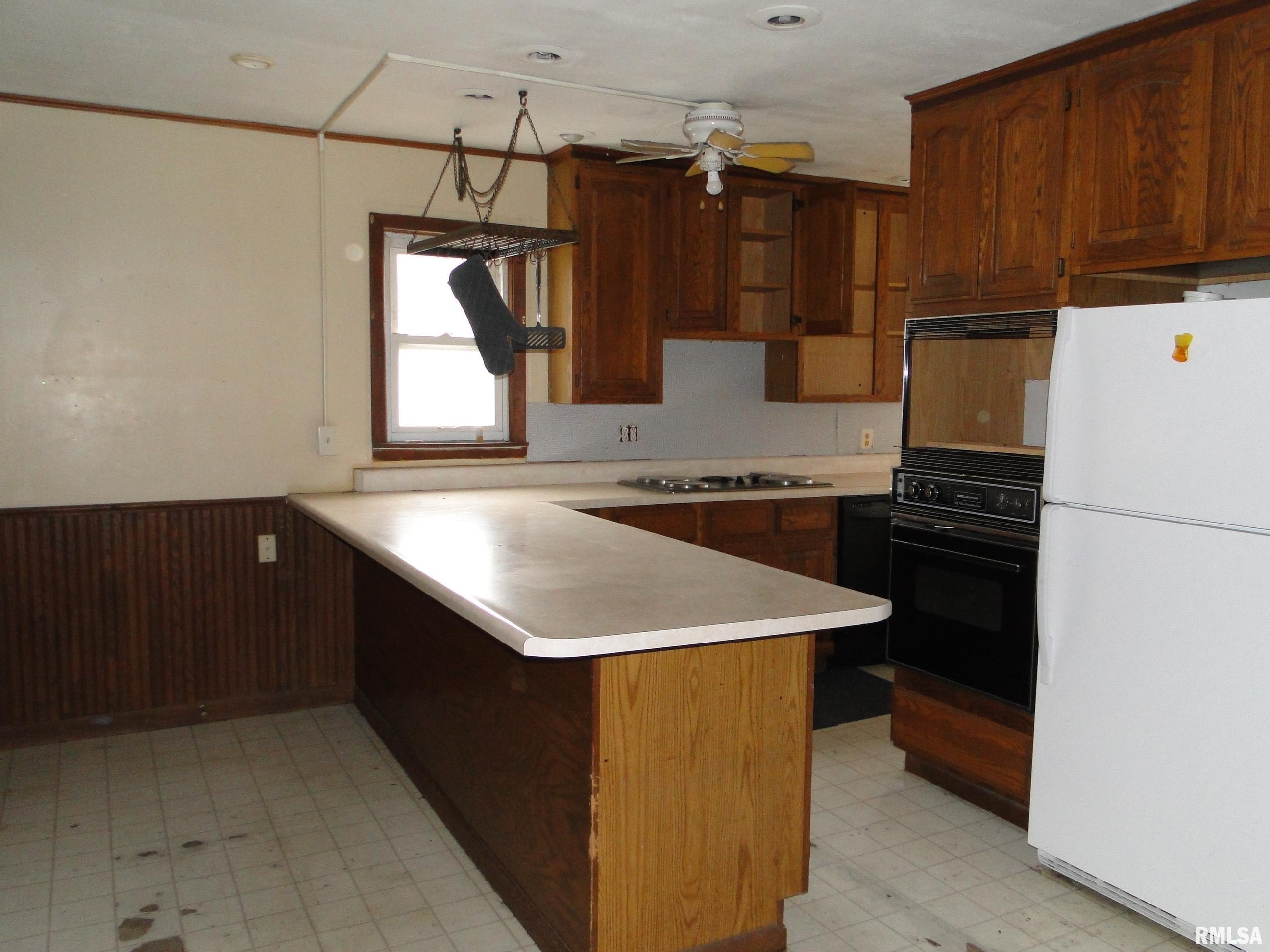 215 N Monmouth Street, Good Hope, Illinois image 6