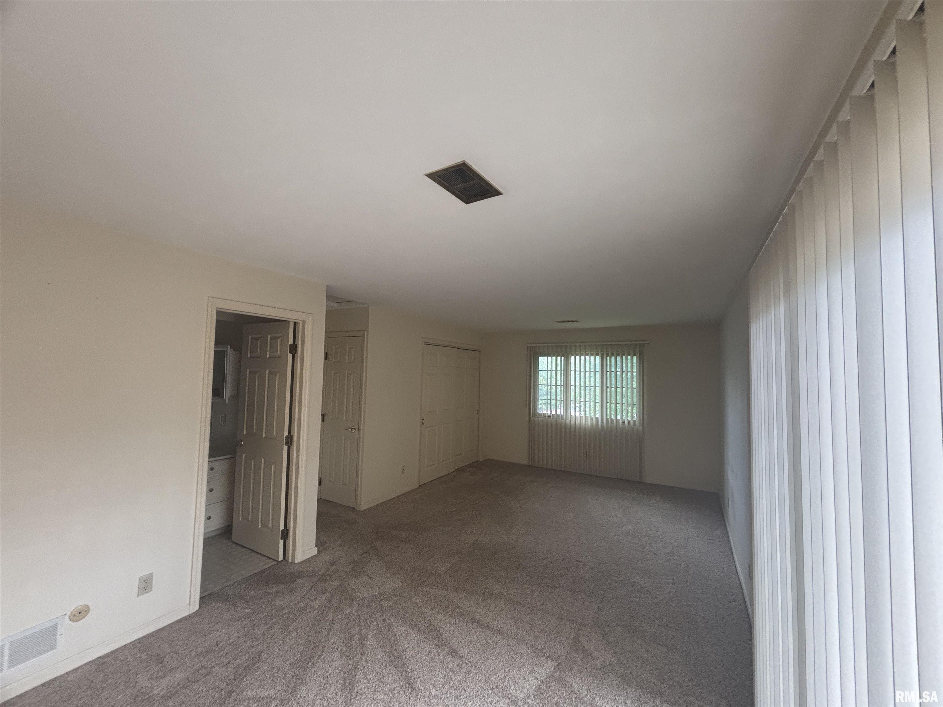 920 17th Street #28, Moline, Illinois image 5