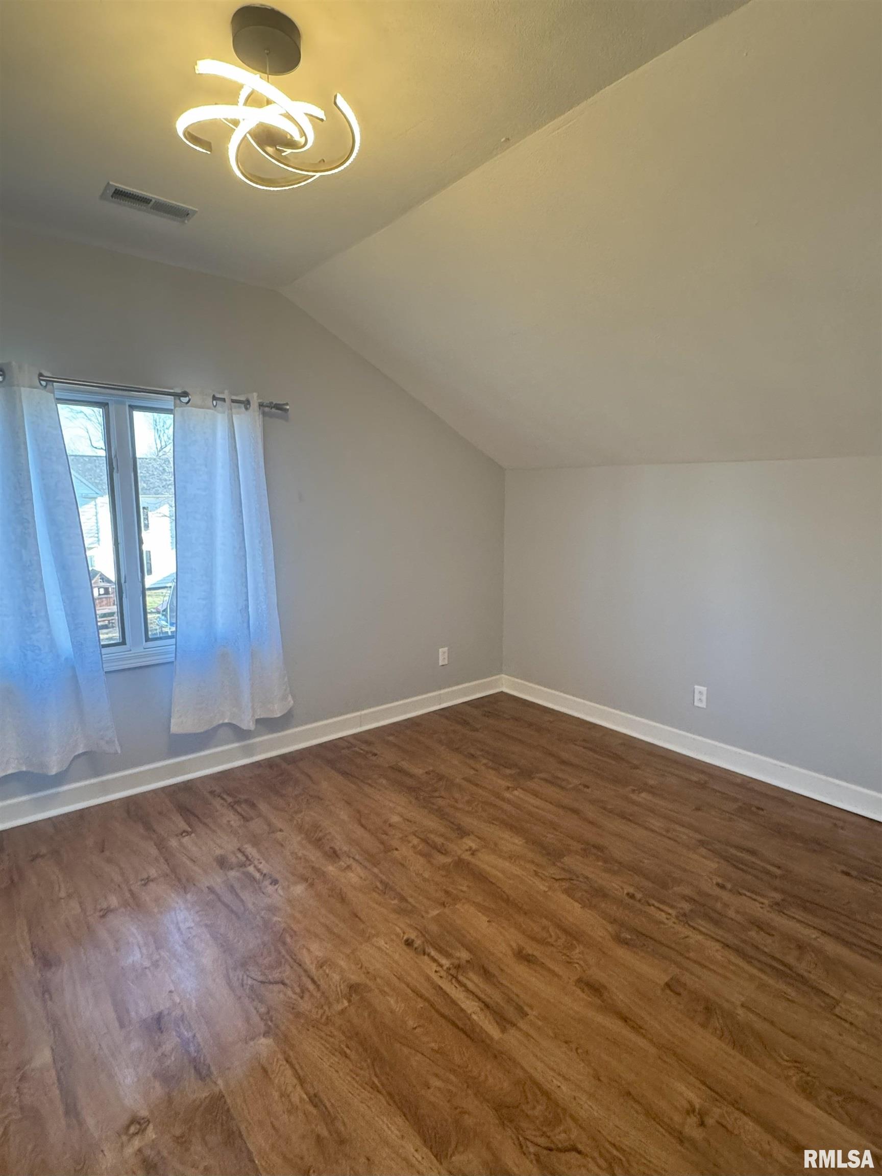 202 W Gibson Street, New Berlin, Illinois image 32