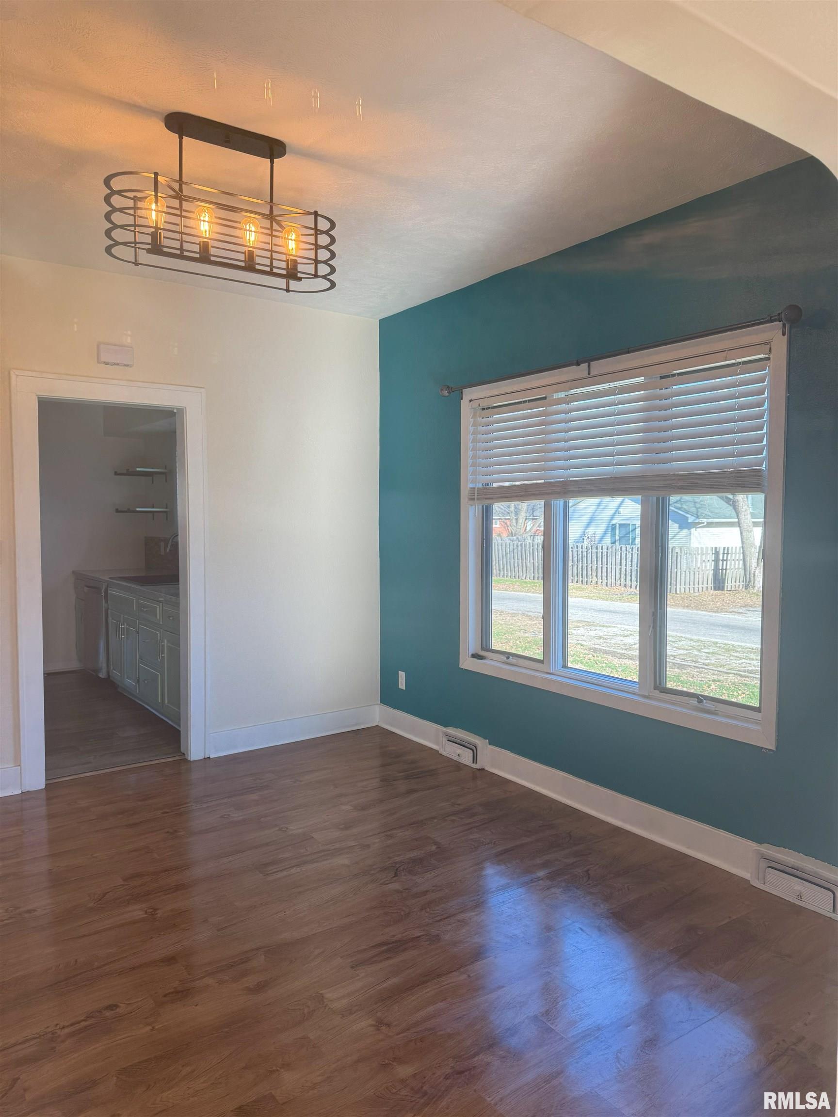 202 W Gibson Street, New Berlin, Illinois image 12