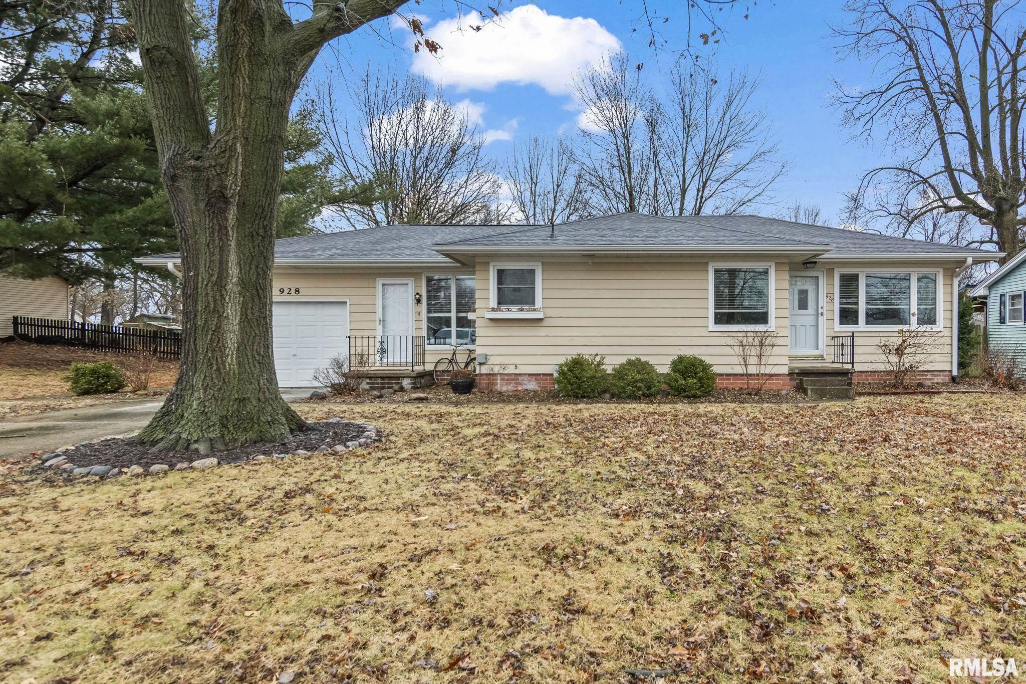928 N 3rd Street, Riverton, Illinois image 33