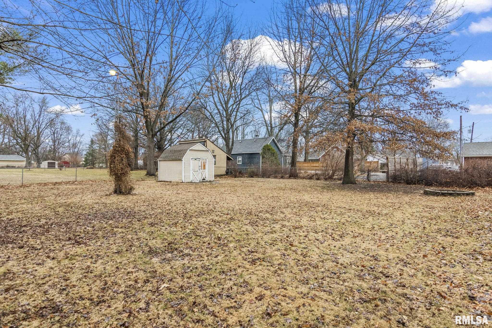 928 N 3rd Street, Riverton, Illinois image 32
