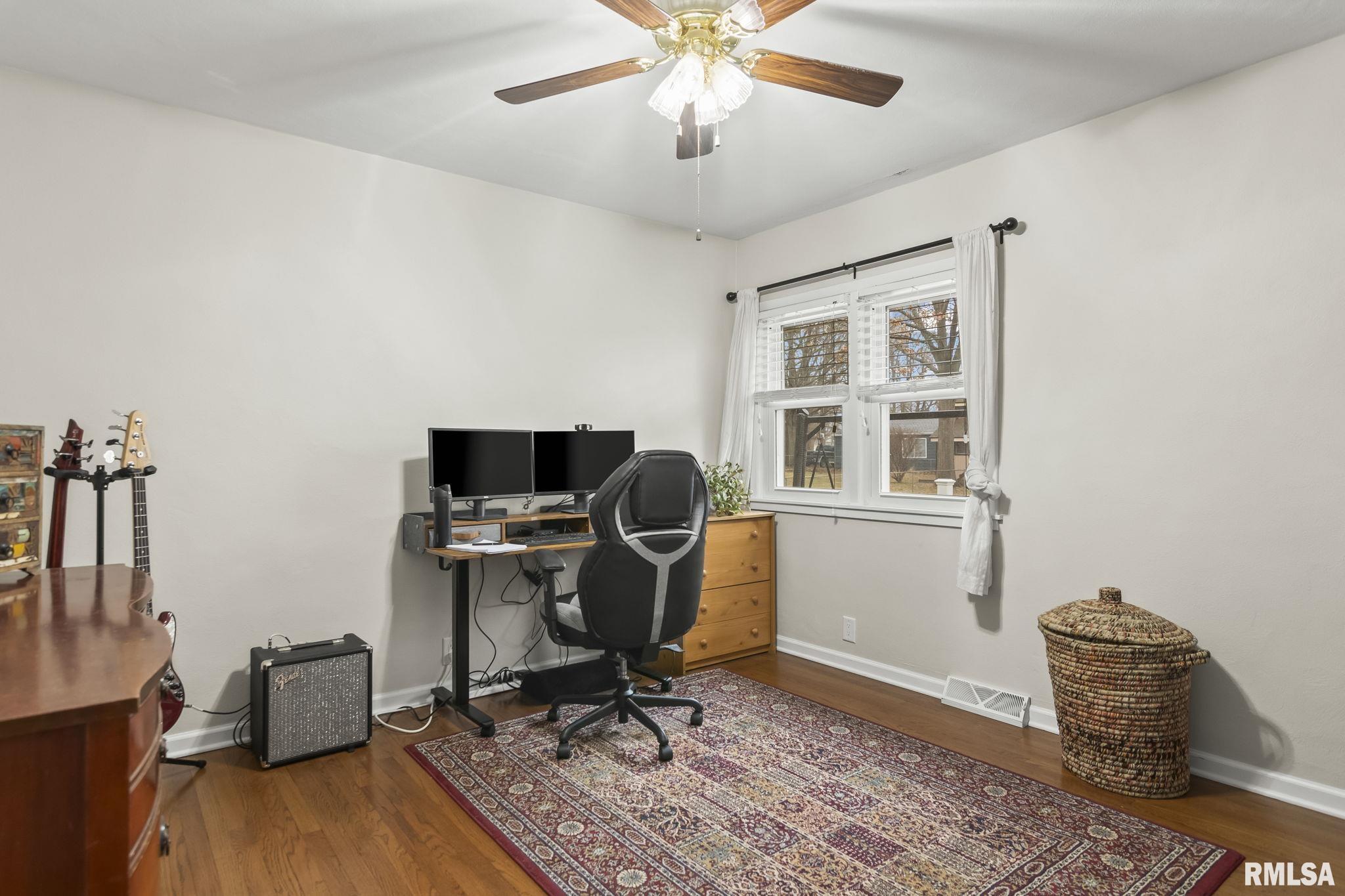928 N 3rd Street, Riverton, Illinois image 11