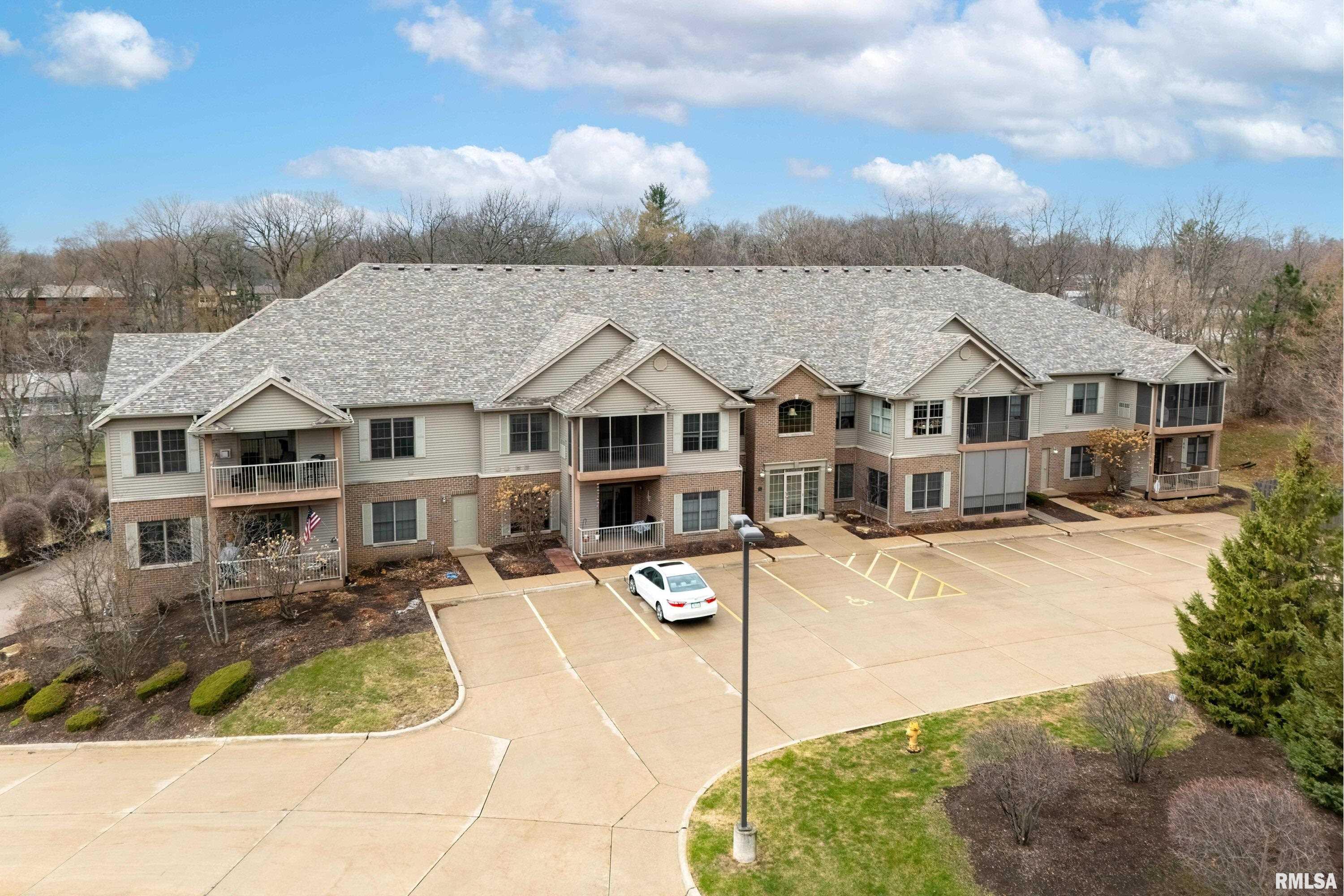 1247 E Kimberly Road #1247, Bettendorf, Iowa image 1