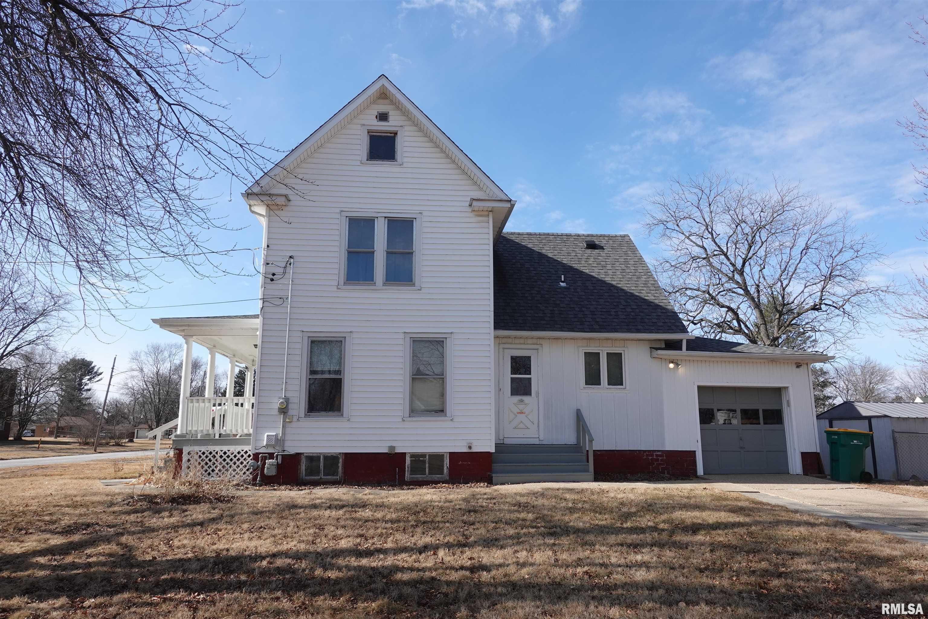 1019 W North Street, Galesburg, Illinois image 5