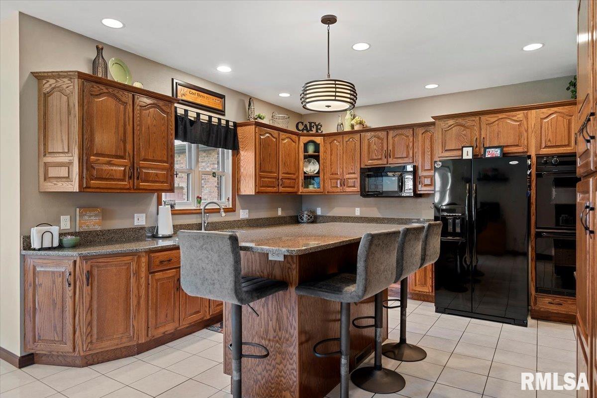 1241 Gracie Lane, Sherman, Illinois image 16