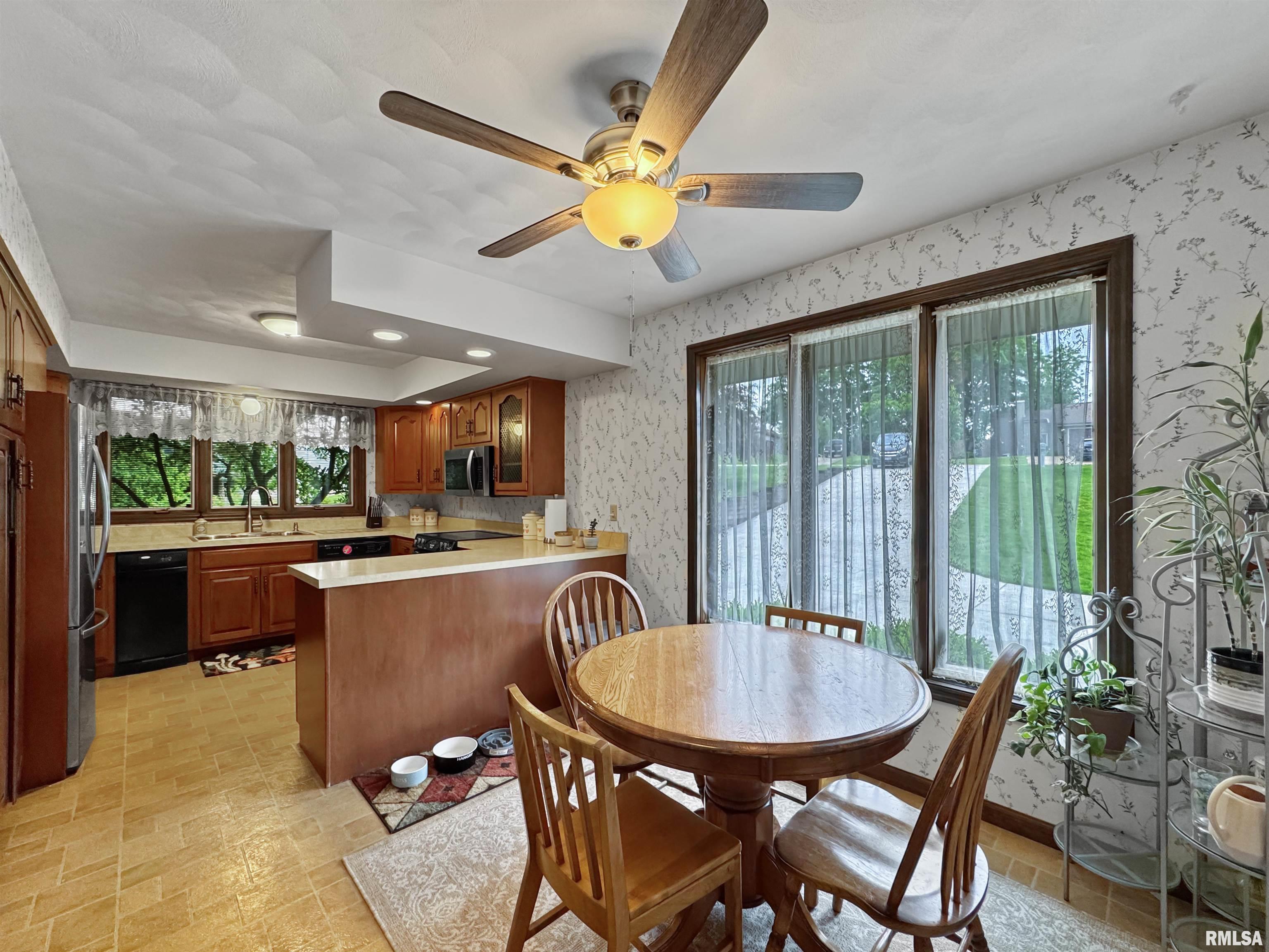 207 Windridge Drive, Washington, Illinois image 23