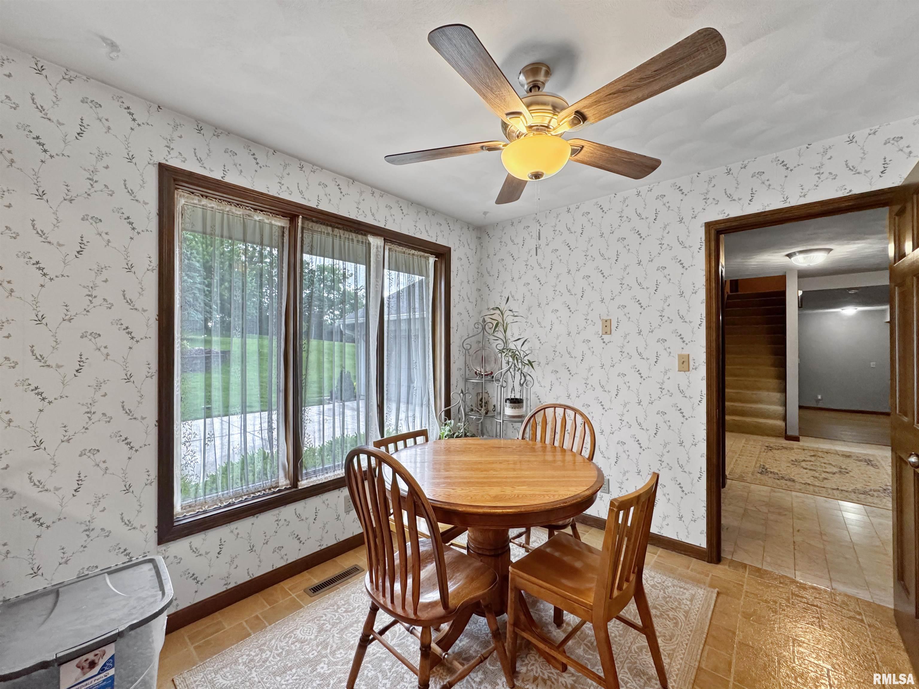 207 Windridge Drive, Washington, Illinois image 24