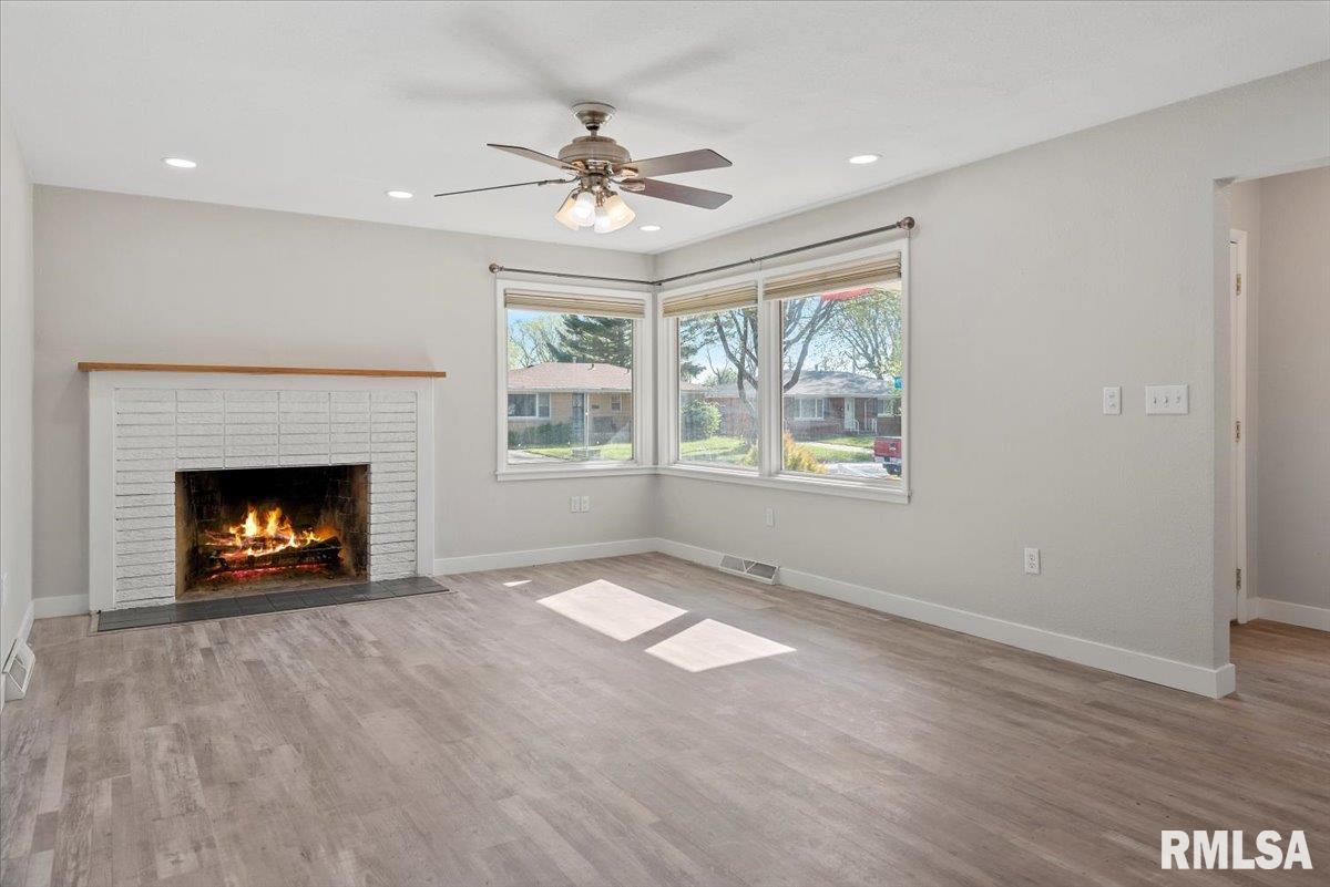 75 Radcliff Road, Springfield, Illinois image 5