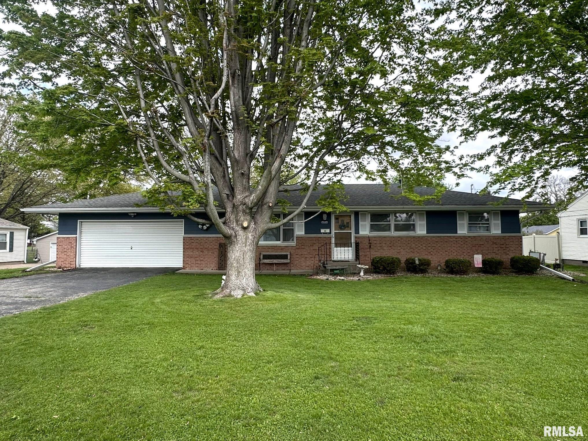 1755 Robertson Avenue, Galesburg, Illinois image 1