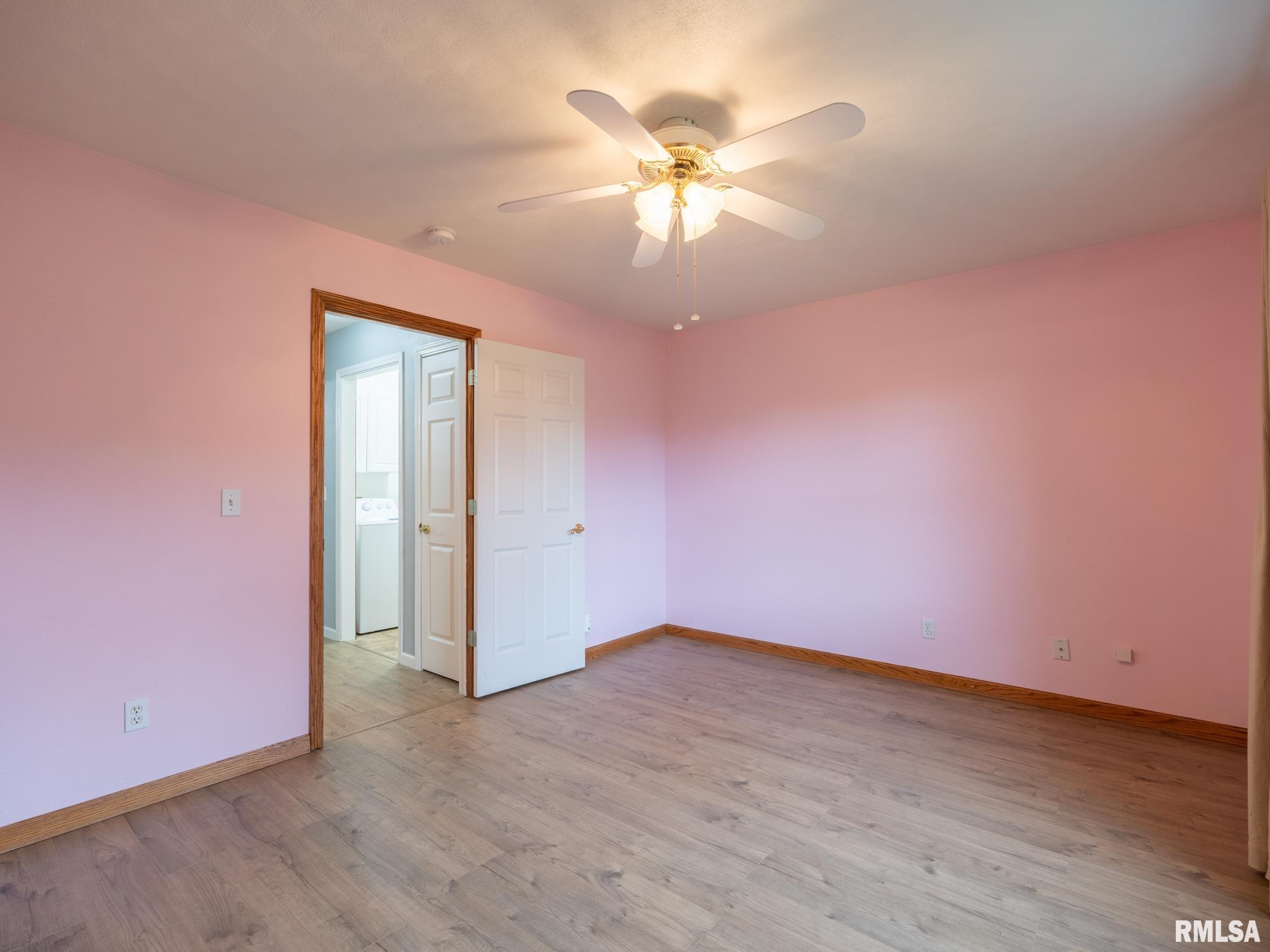1909 Dane Kelsey Drive, Pekin, Illinois image 33