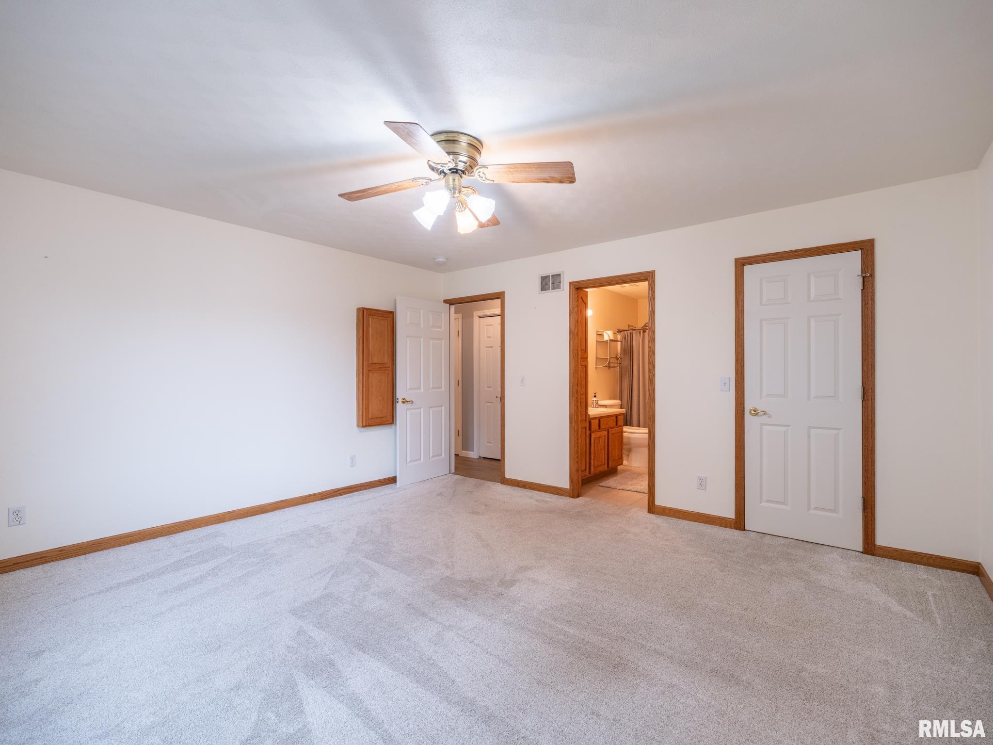 1909 Dane Kelsey Drive, Pekin, Illinois image 48