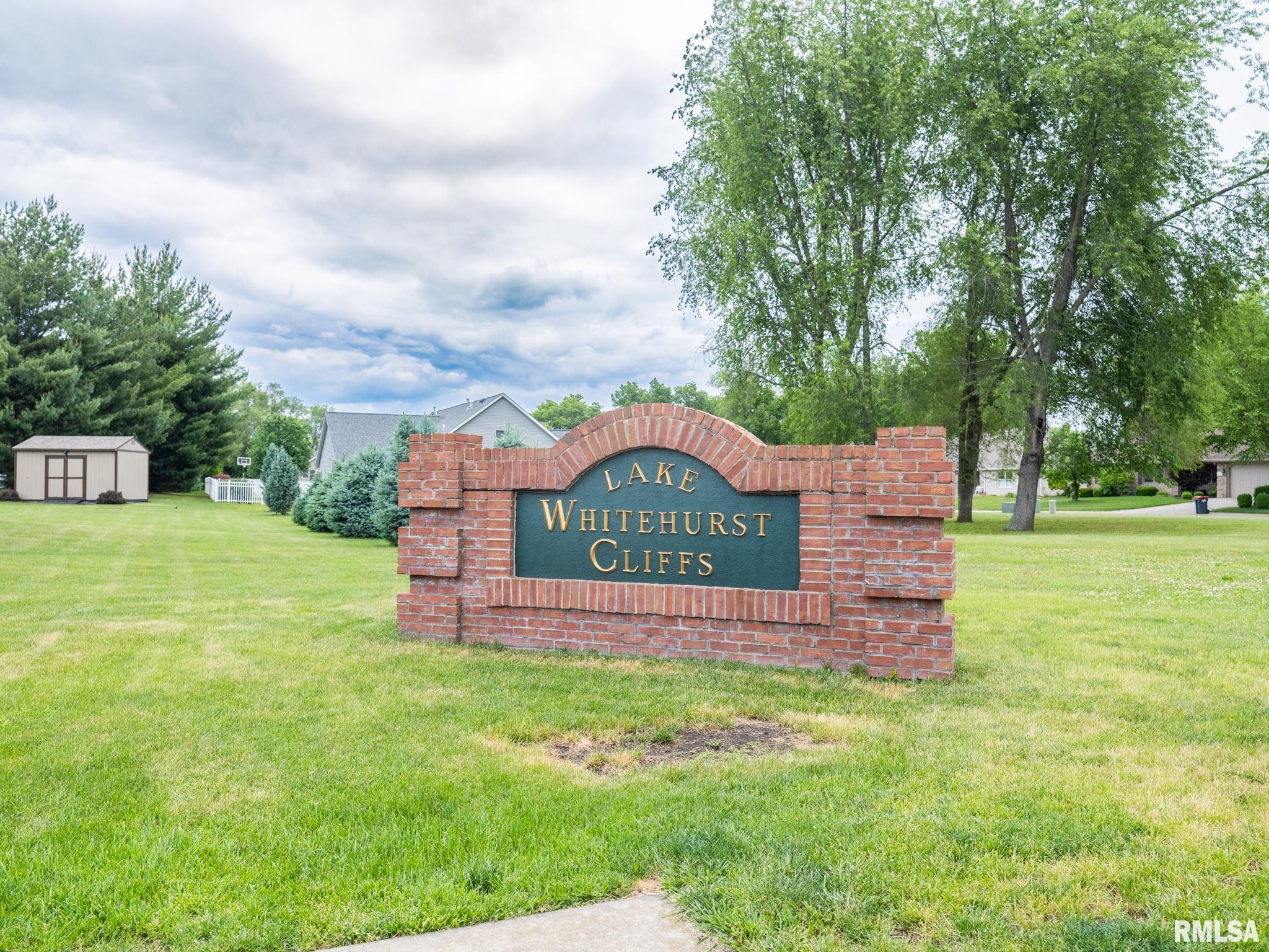 1909 Dane Kelsey Drive, Pekin, Illinois image 6