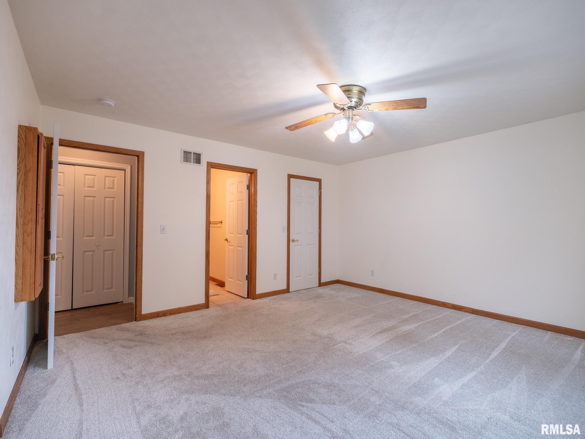 1909 Dane Kelsey Drive, Pekin, Illinois image 49