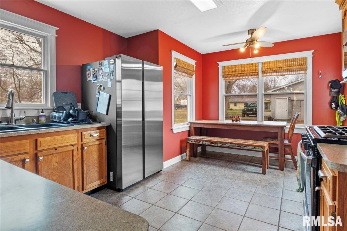 408 S Campbell Street, Edinburg, Illinois image 9
