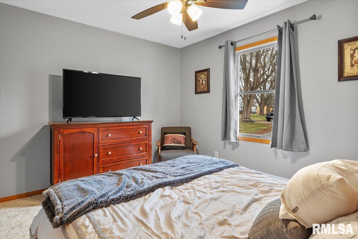 408 S Campbell Street, Edinburg, Illinois image 15