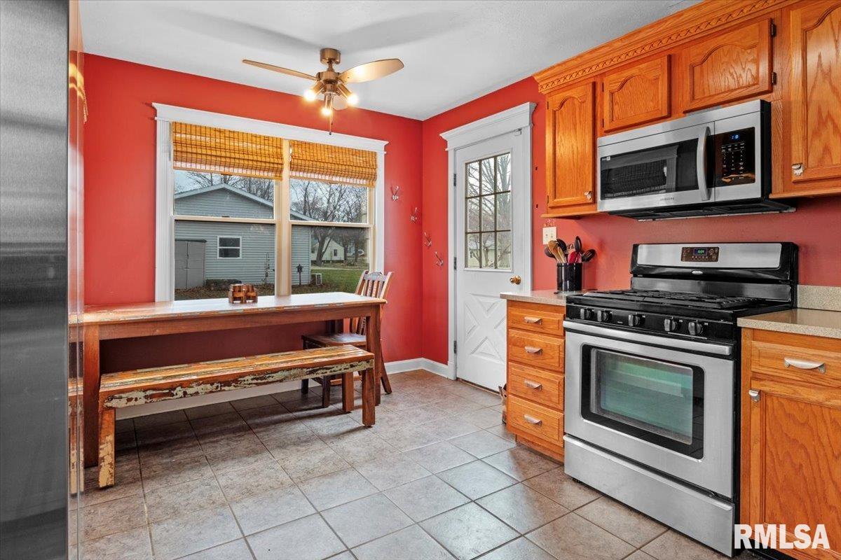 408 S Campbell Street, Edinburg, Illinois image 11