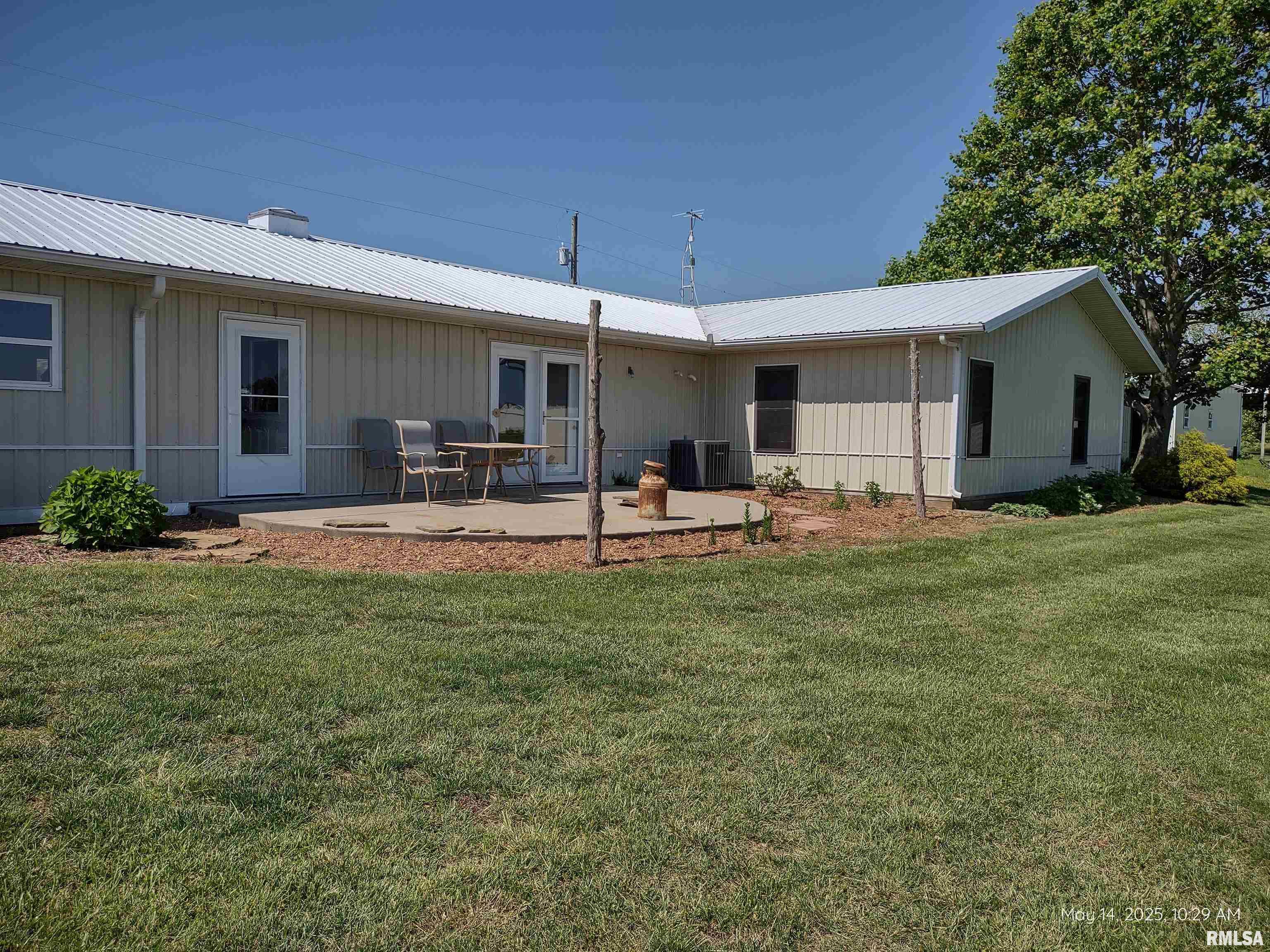 29 Bridle Lane, Stonefort, Illinois image 5