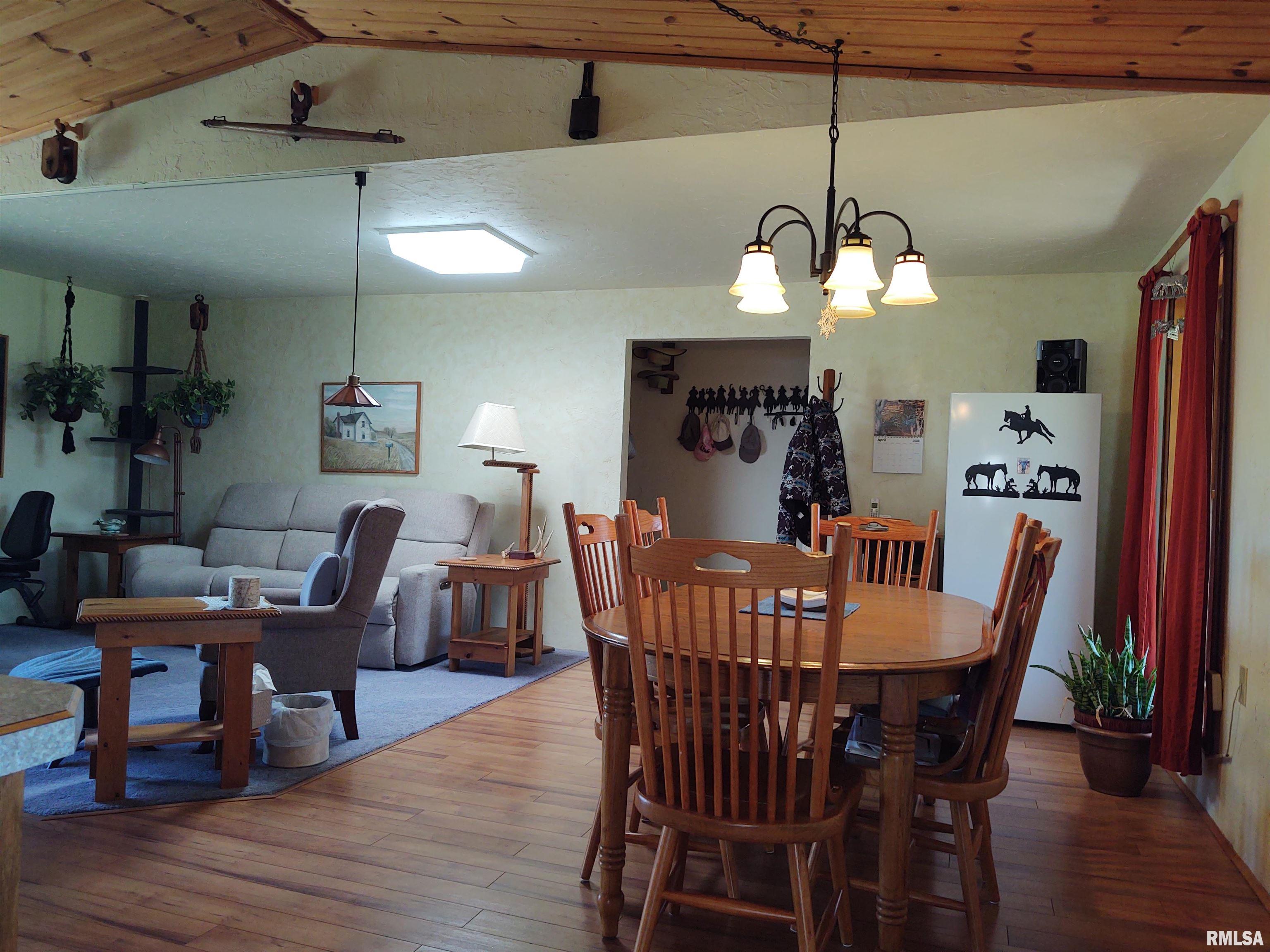 29 Bridle Lane, Stonefort, Illinois image 13