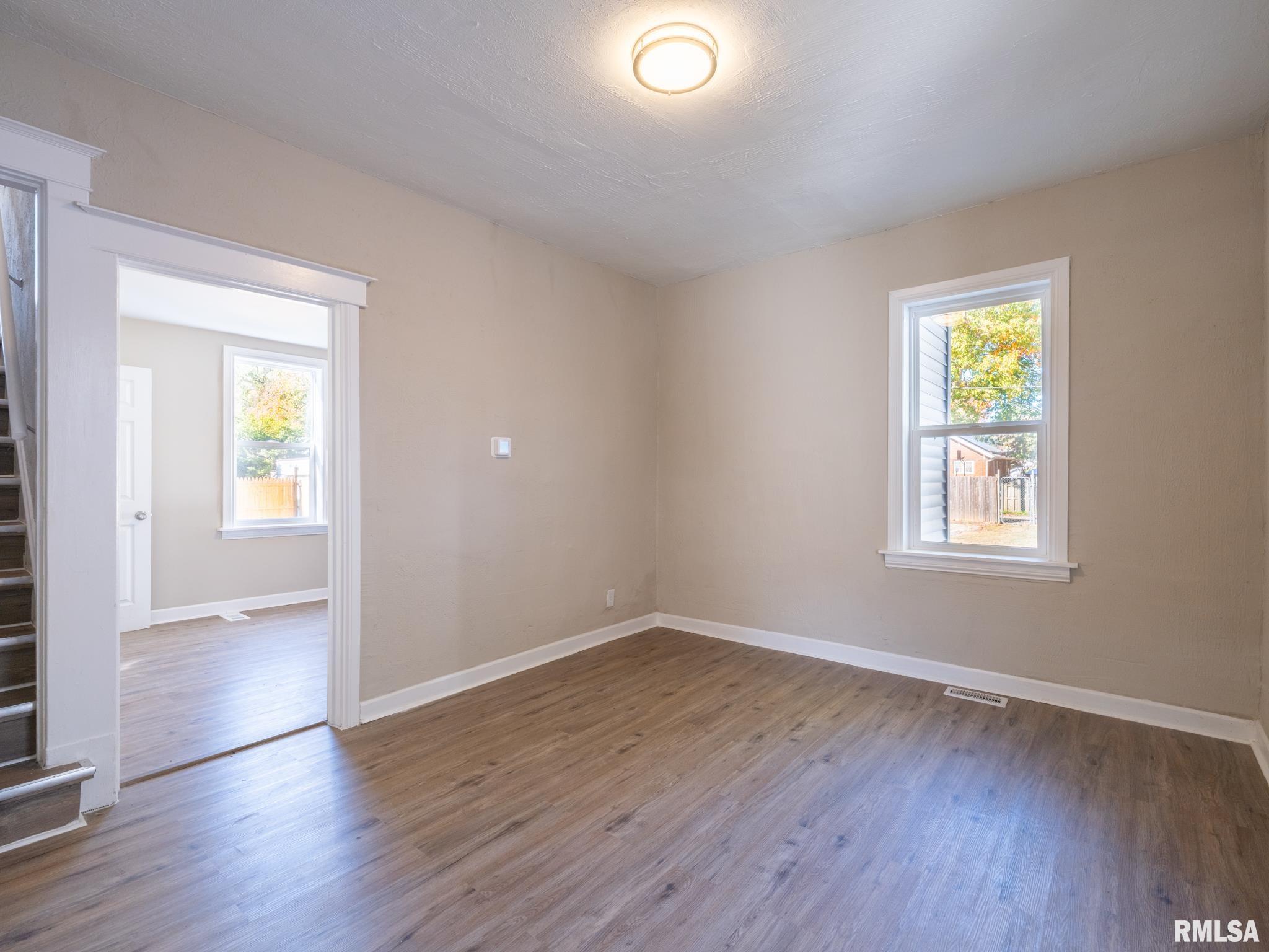 2027 W Sherman Avenue, West Peoria, Illinois image 5