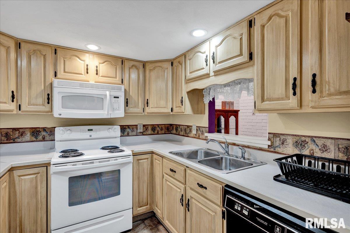 2223 Veterans Road #2, Morton, Illinois image 9