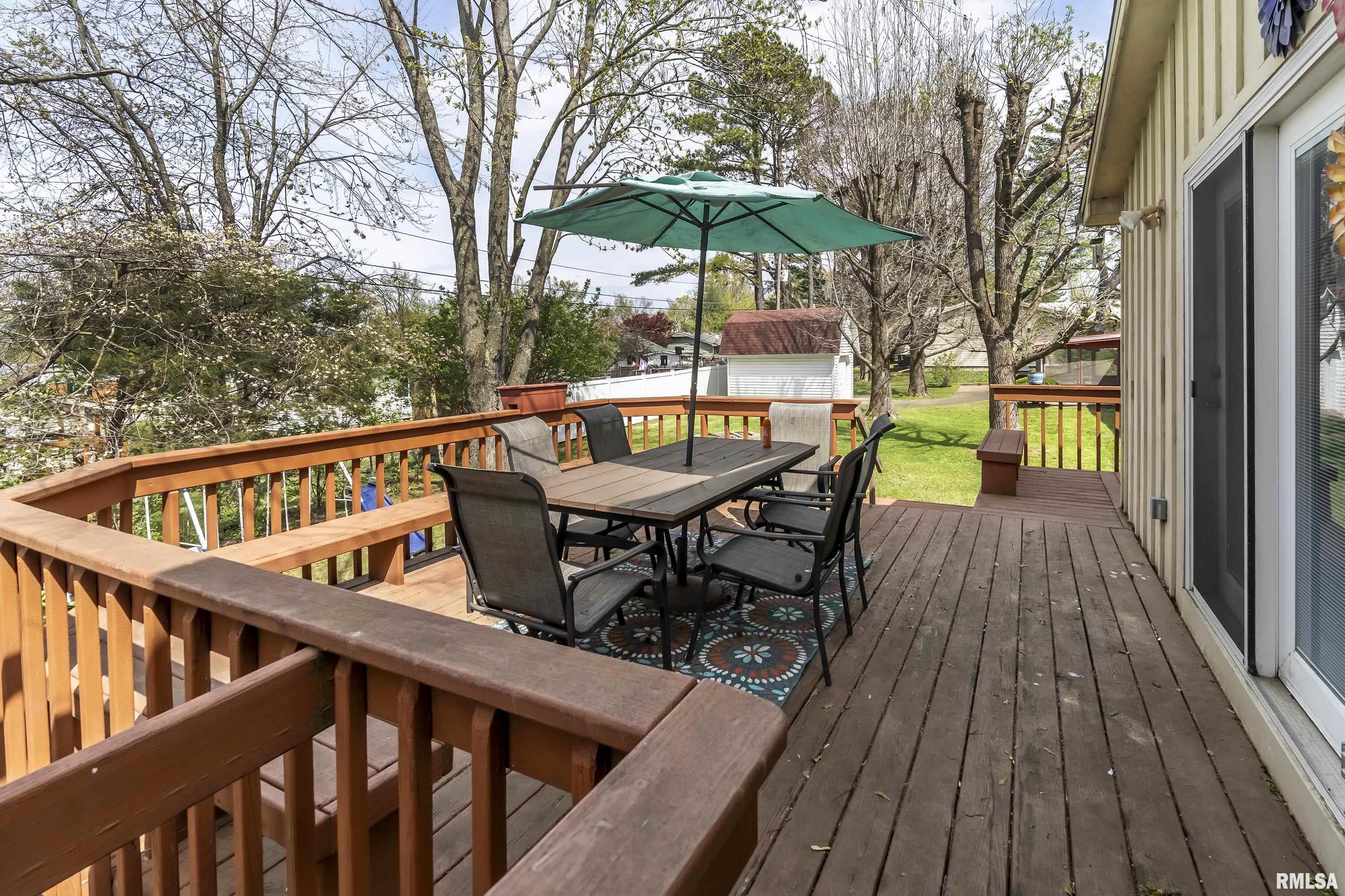 708 Woodland Avenue, Herrin, Illinois image 32