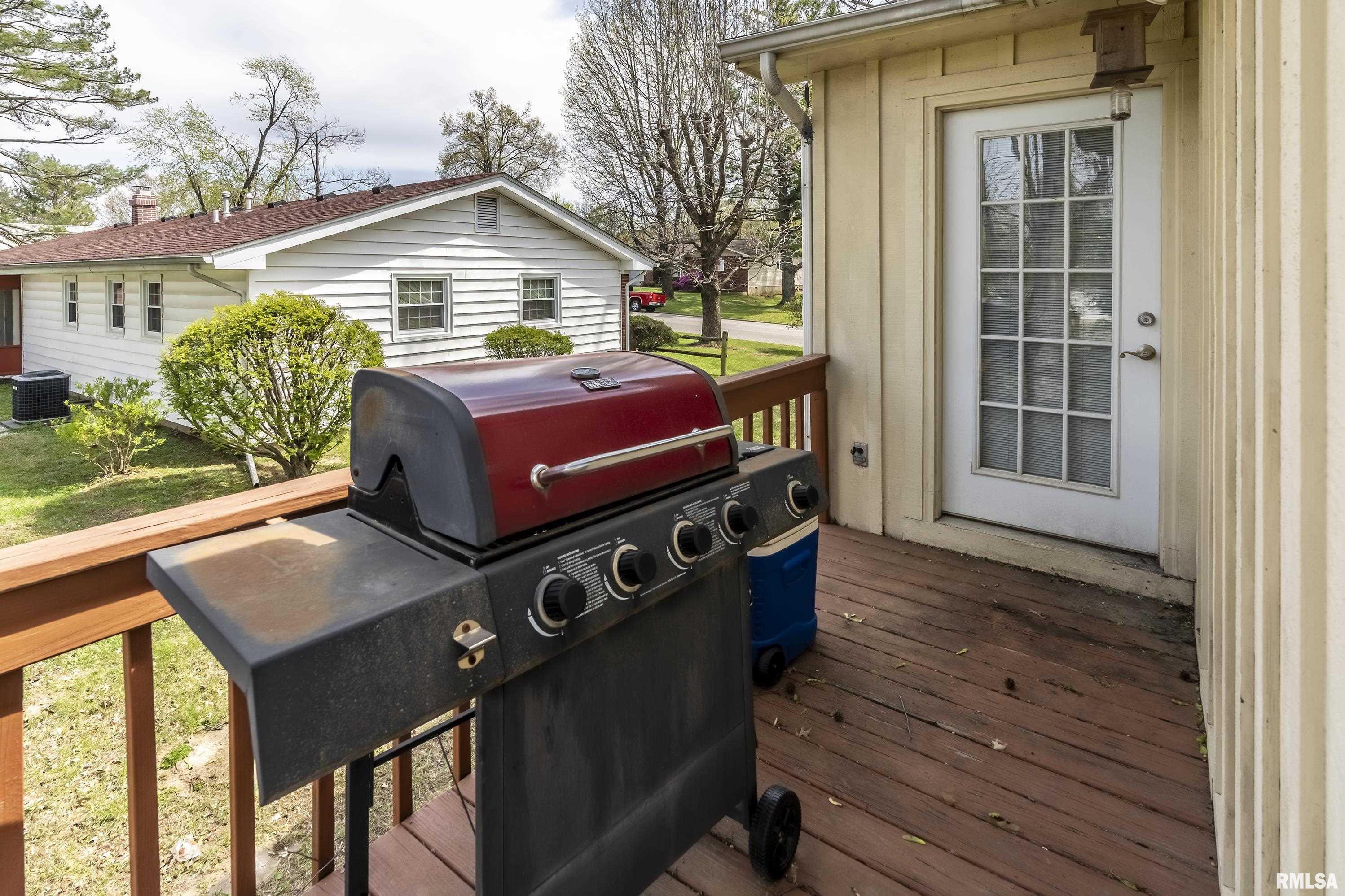 708 Woodland Avenue, Herrin, Illinois image 34