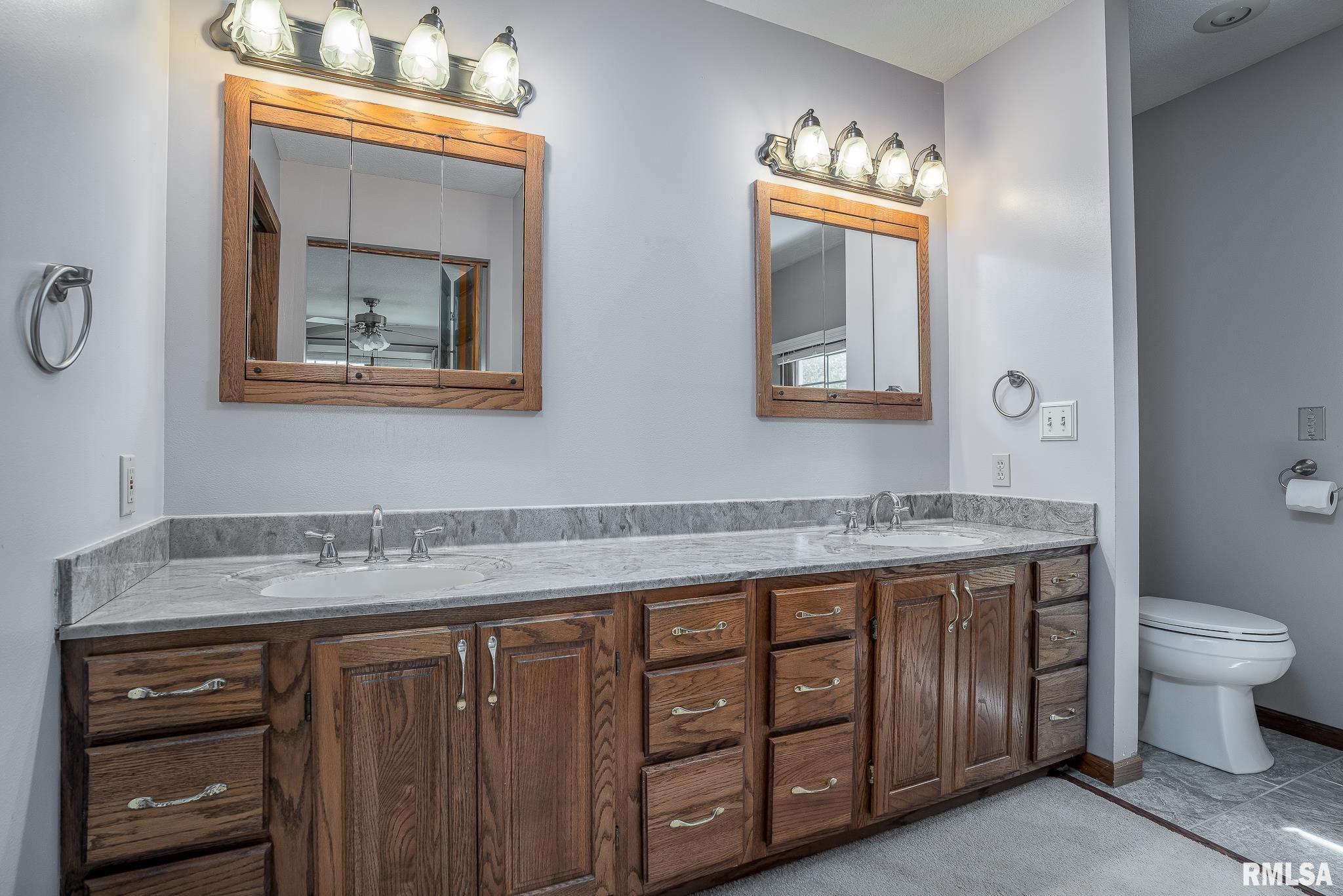 901 E 6th Street, Coal Valley, Illinois image 13