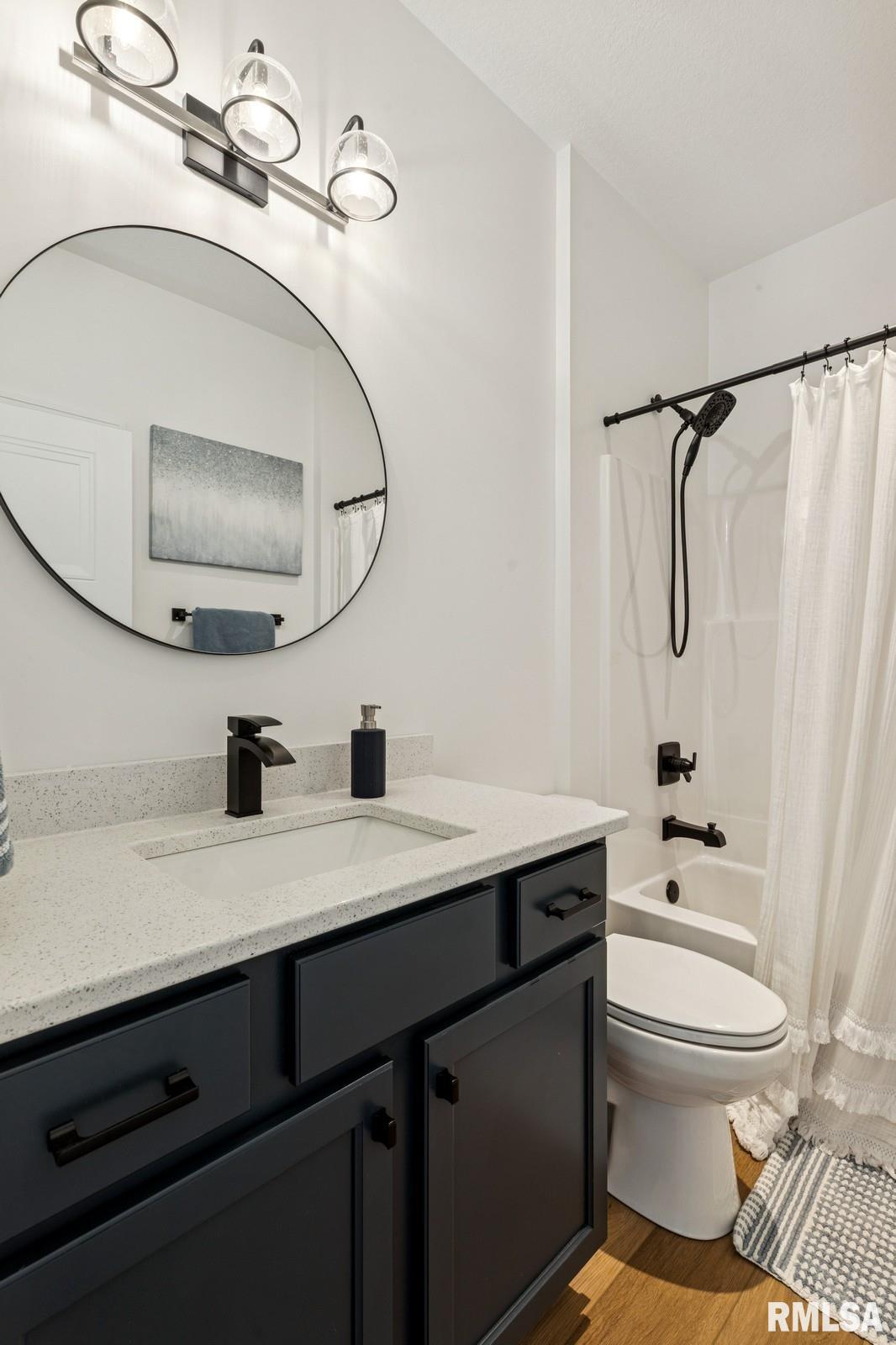 18101 271st Street, Long Grove, Iowa image 22