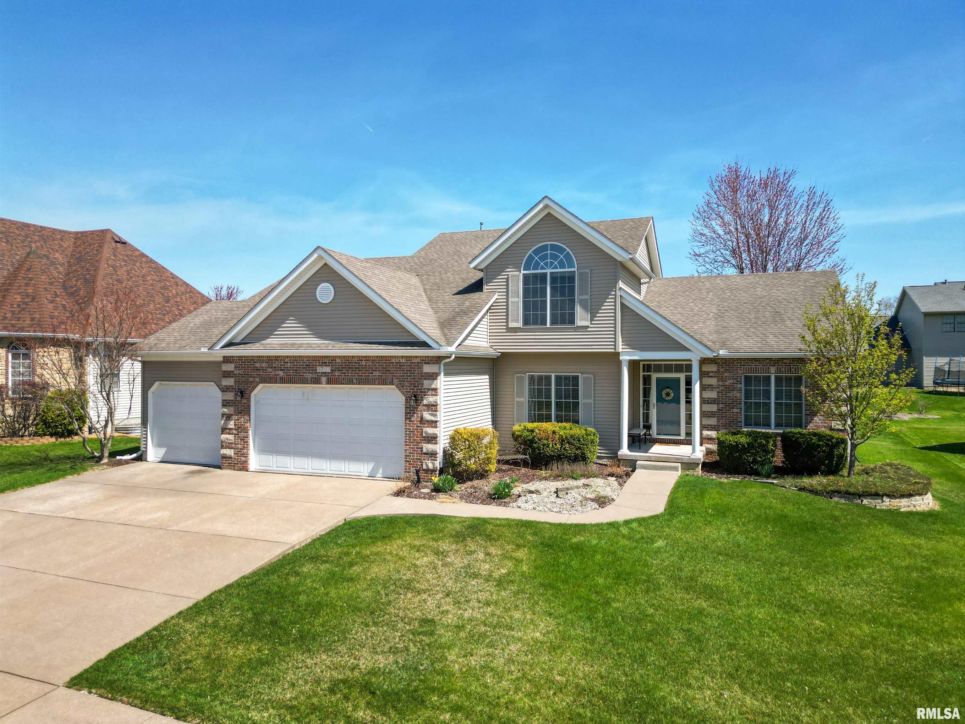 4707 Coventry Court, Davenport, Iowa image 2