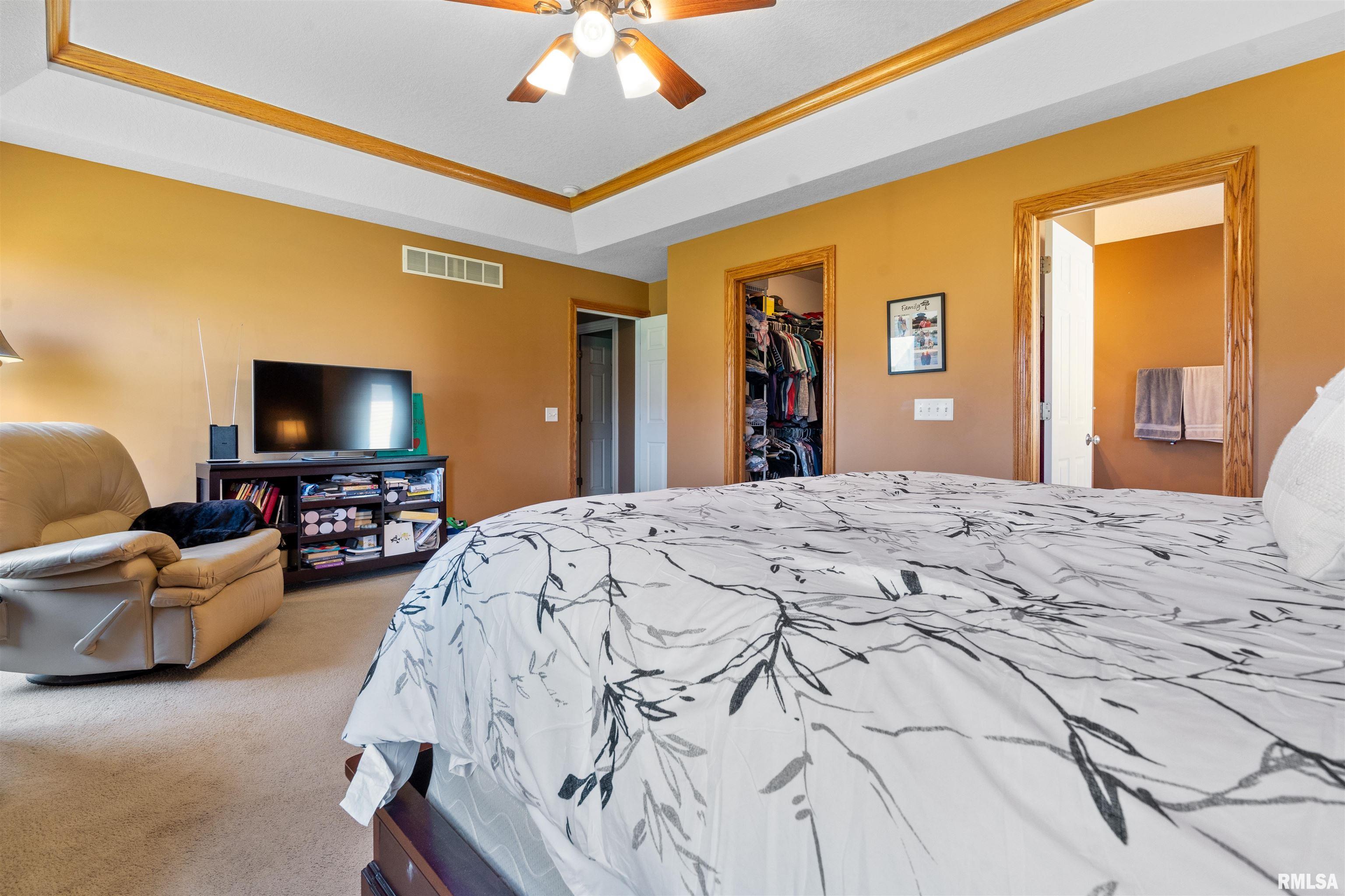 4707 Coventry Court, Davenport, Iowa image 40