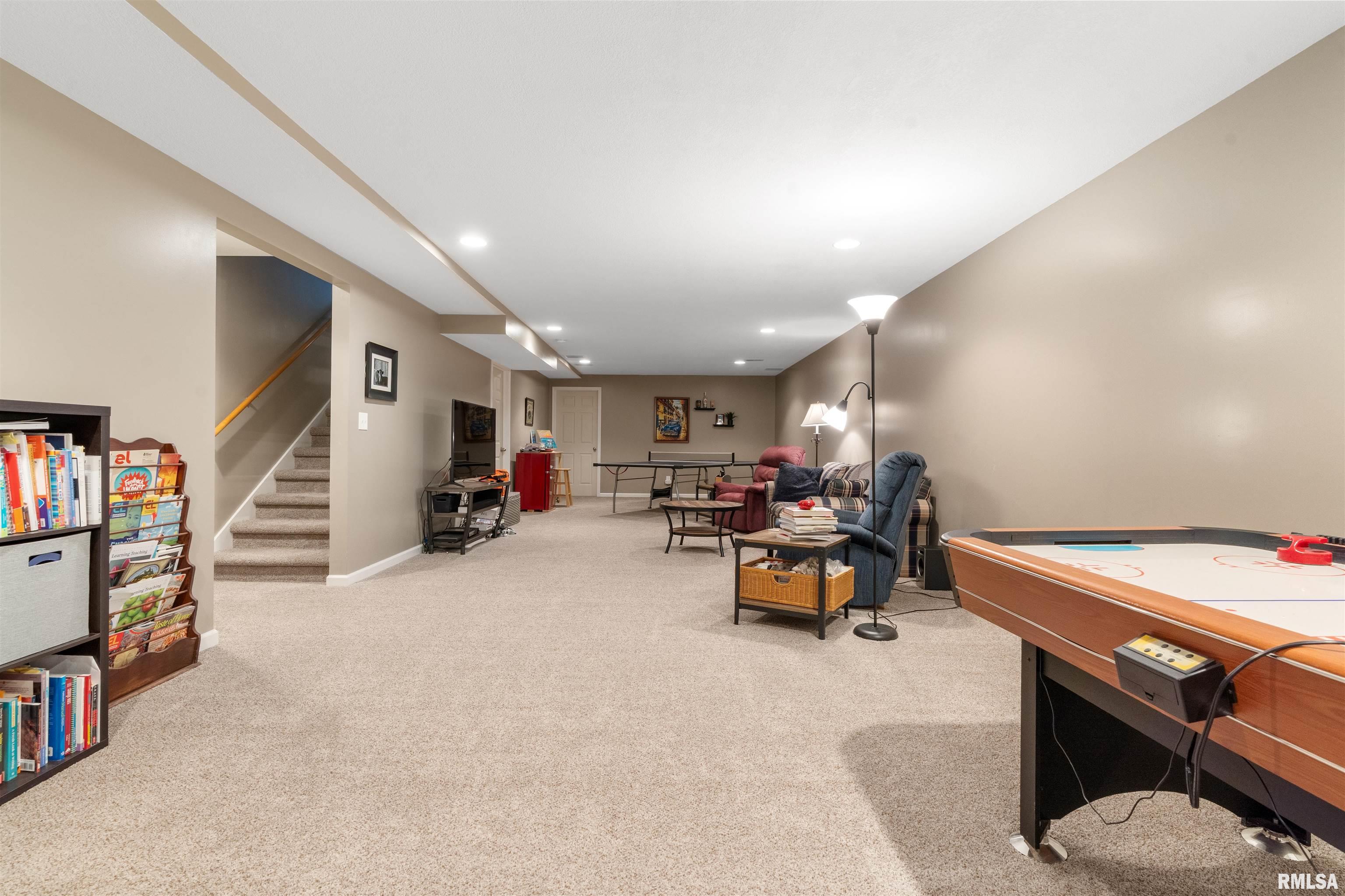 4707 Coventry Court, Davenport, Iowa image 45