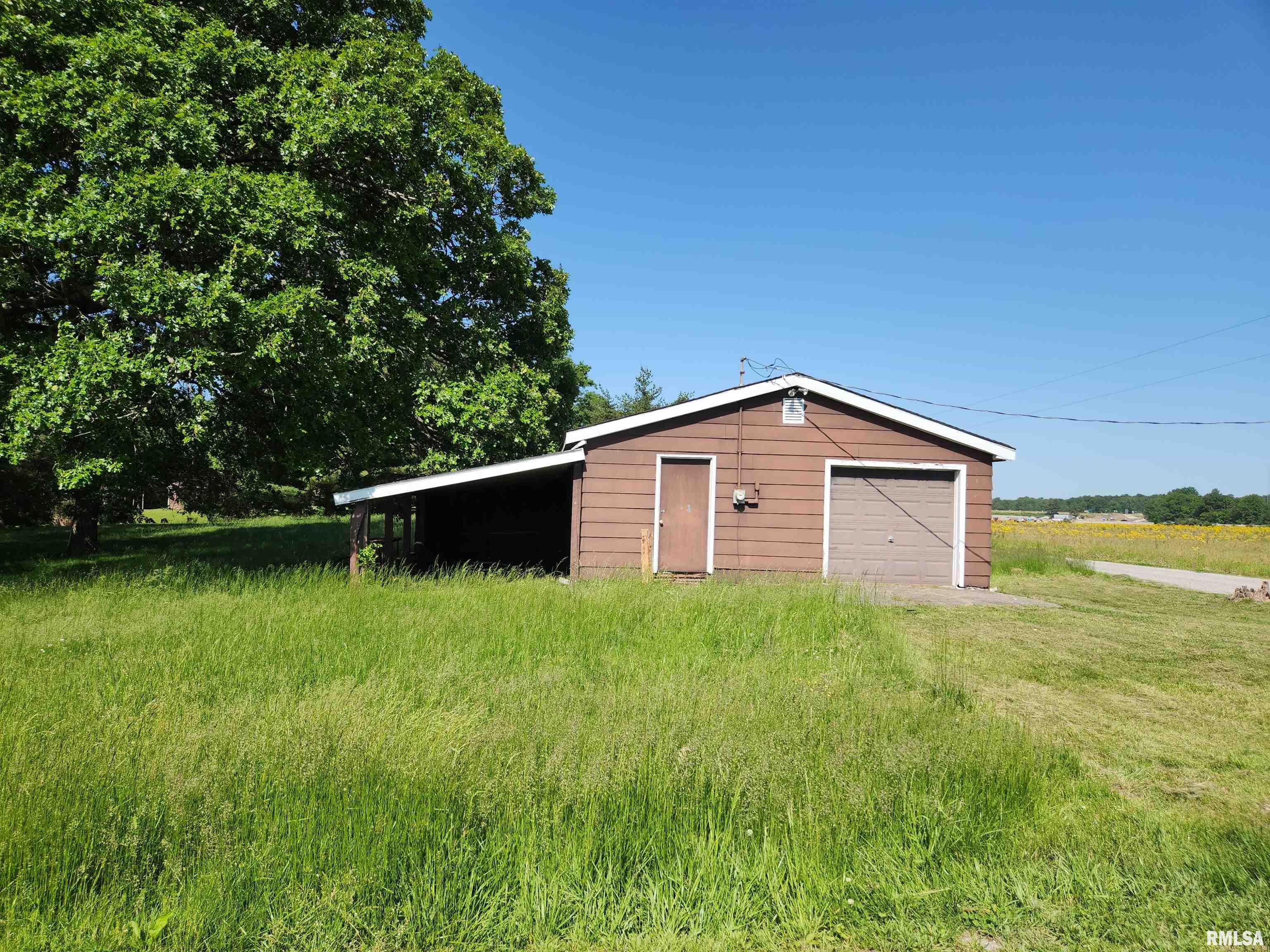6535 E Yale Road, Woodlawn, Illinois image 4