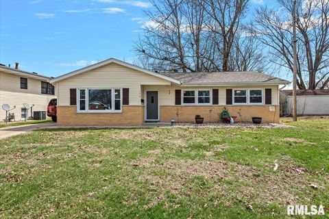 Homes For Sale - 108 Glen Aire Drive<br/> Sangamon County, Springfield, IL 62703