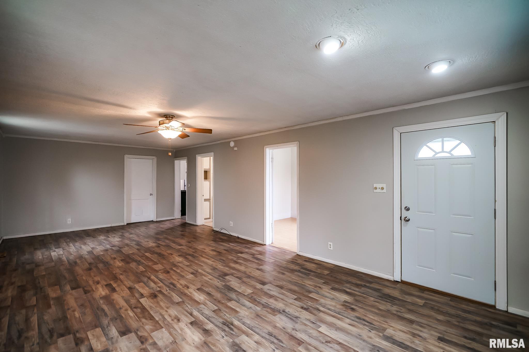 1114 N Garfield Avenue, Peoria, Illinois image 3