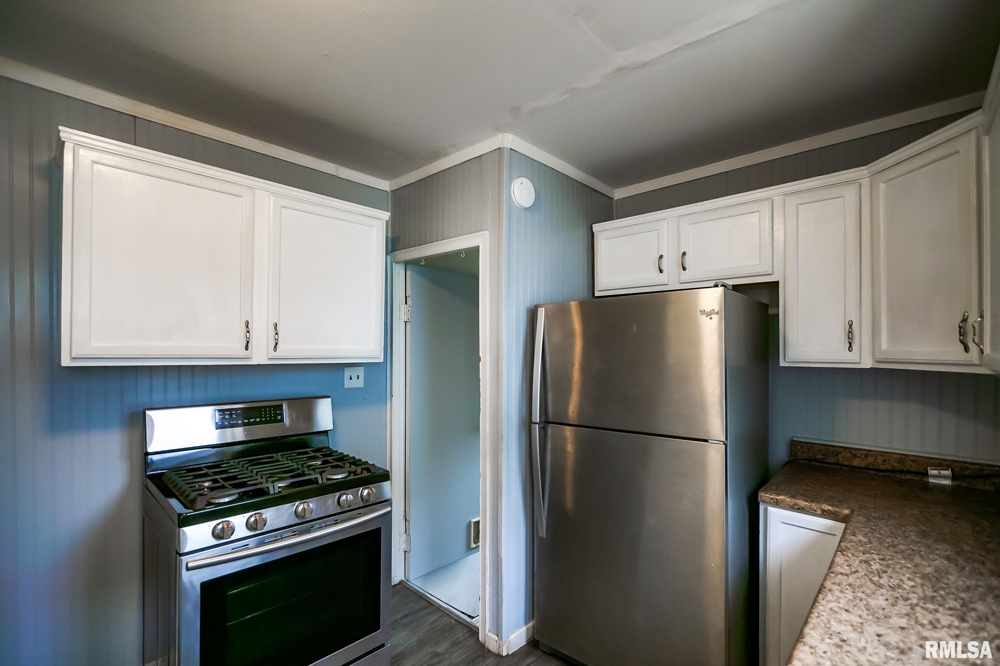 1114 N Garfield Avenue, Peoria, Illinois image 9