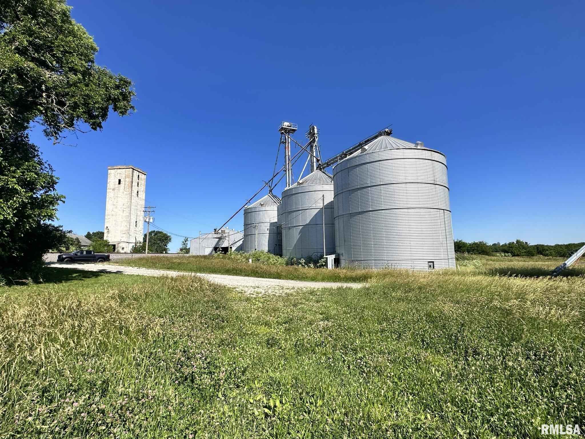 500 N Broadway Street, Table Grove, Illinois image 9