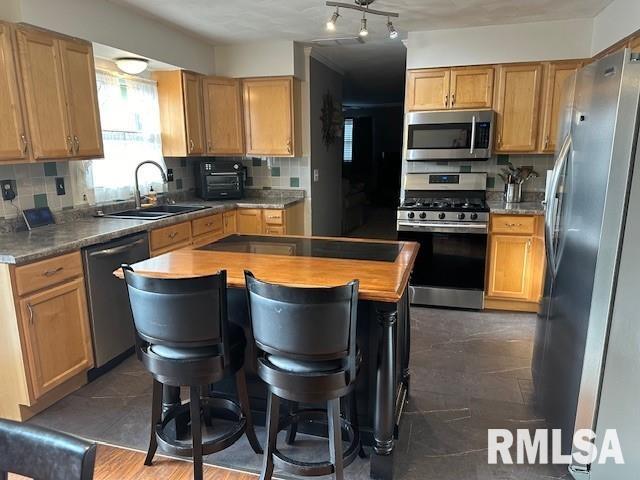 6 Wildwood Court, Taylorville, Illinois image 10