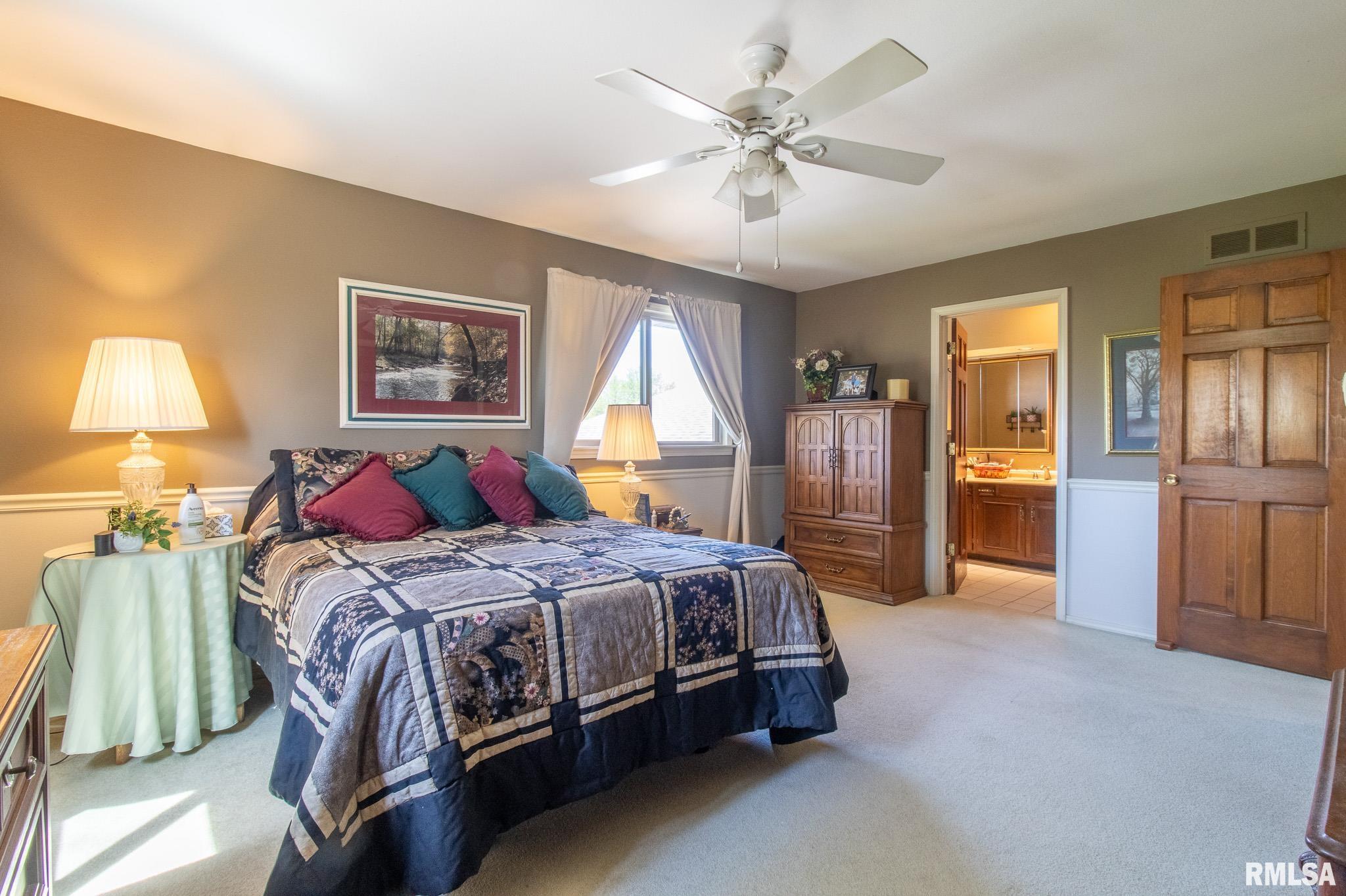 312 N Cedar Street, Abingdon, Illinois image 26