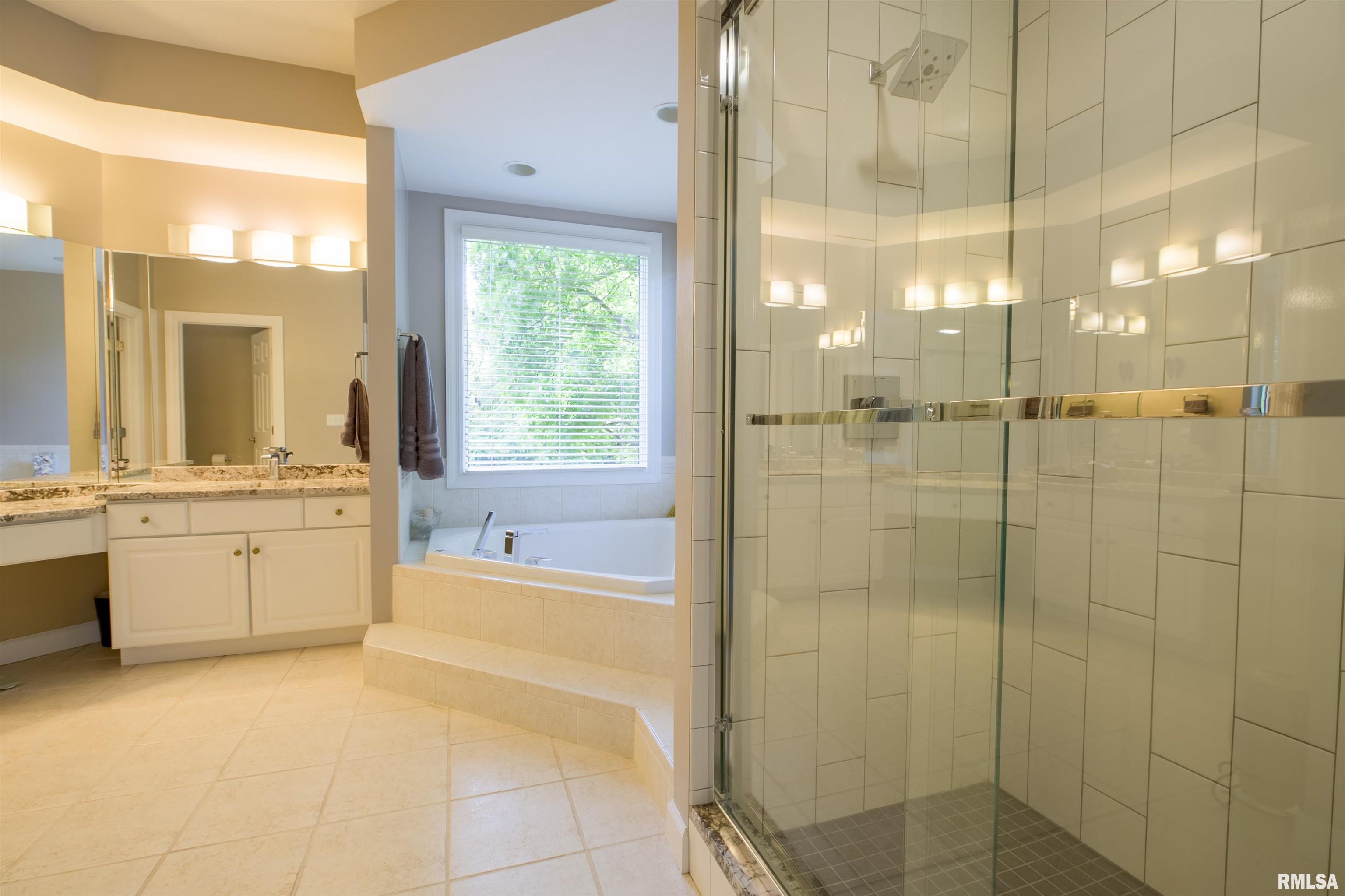 2728 W Windflower Court, Peoria, Illinois image 25