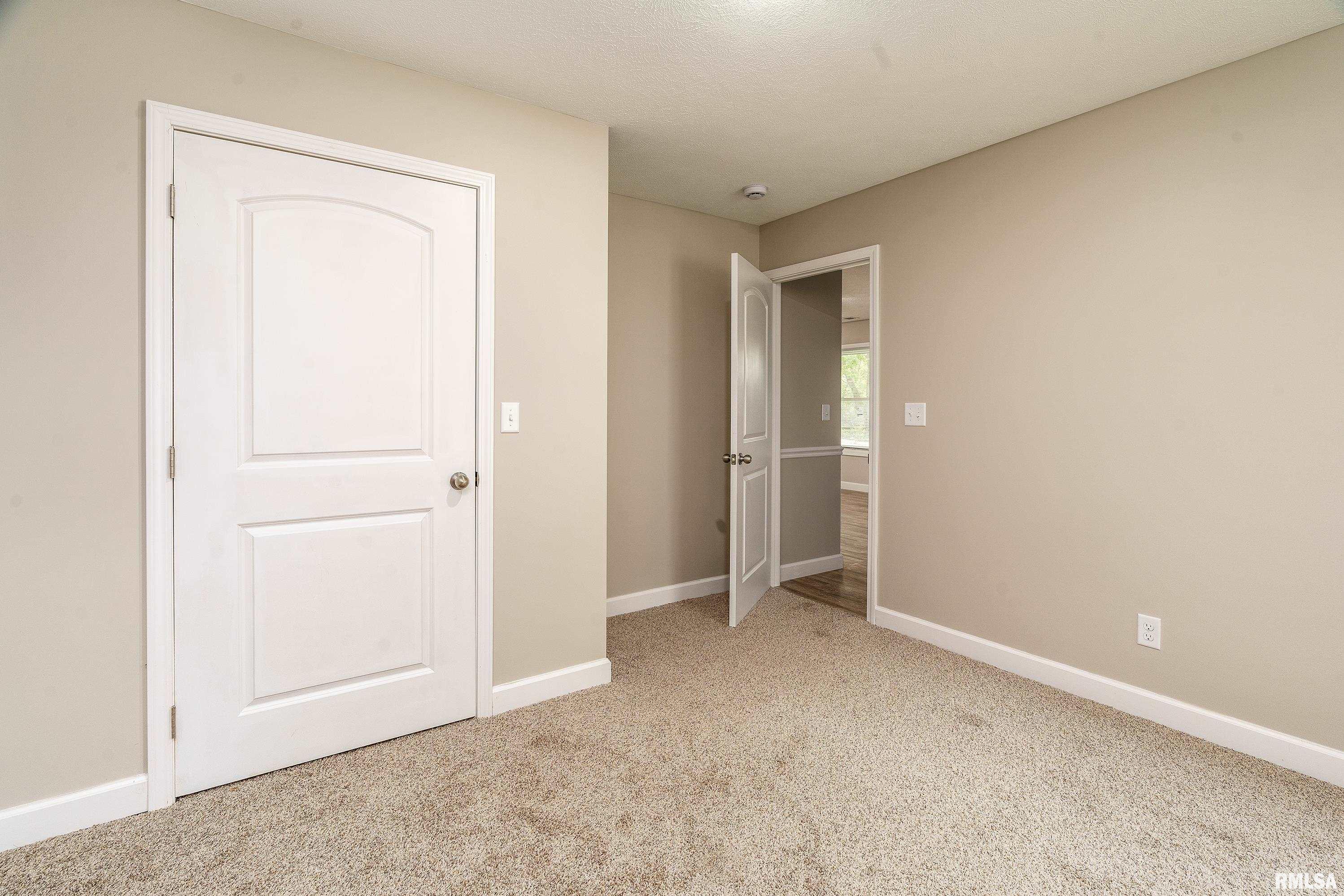308 Prentice Avenue, Carterville, Illinois image 18