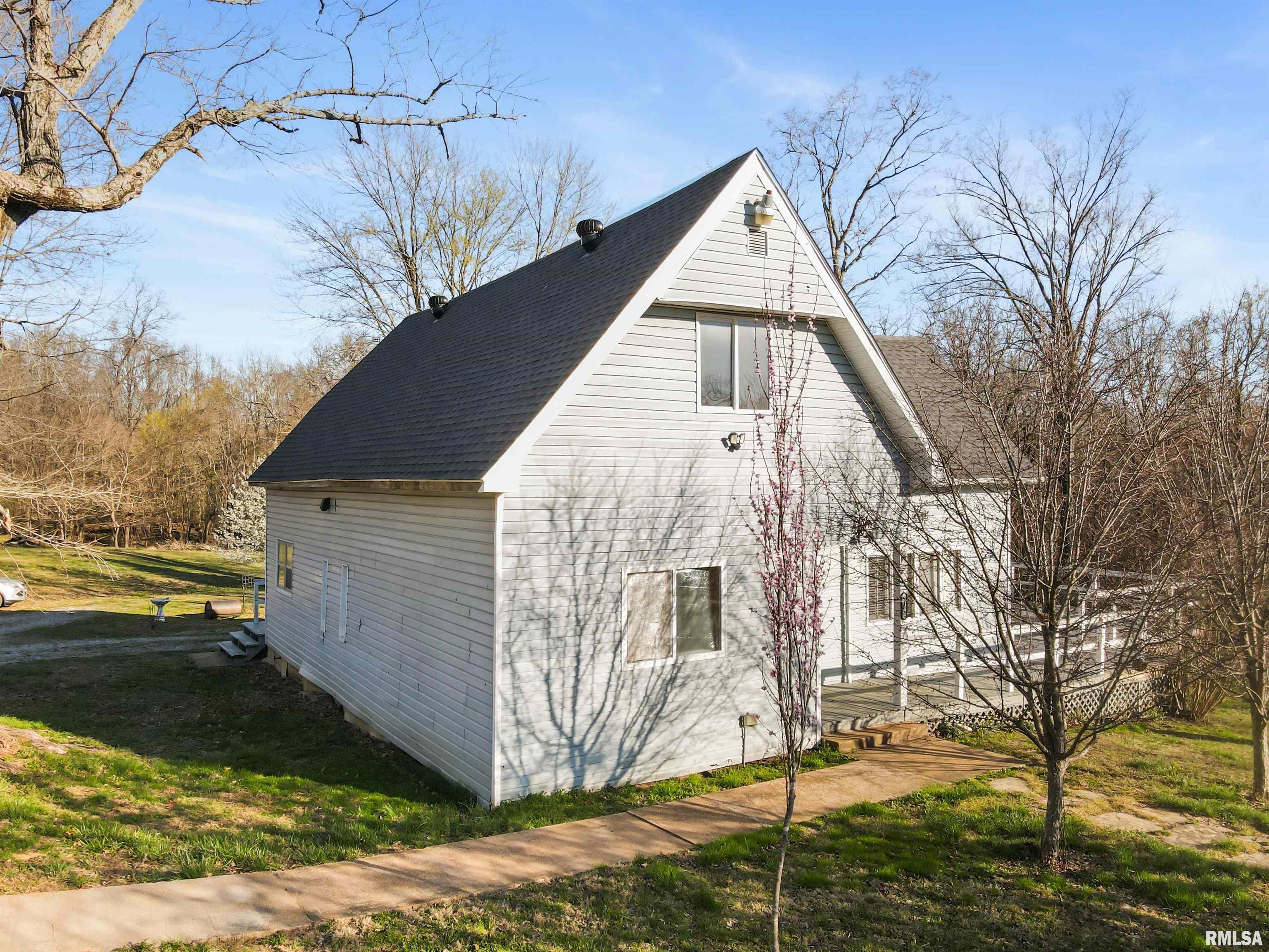 125 Central Hill Road, Grantsburg, Illinois image 2
