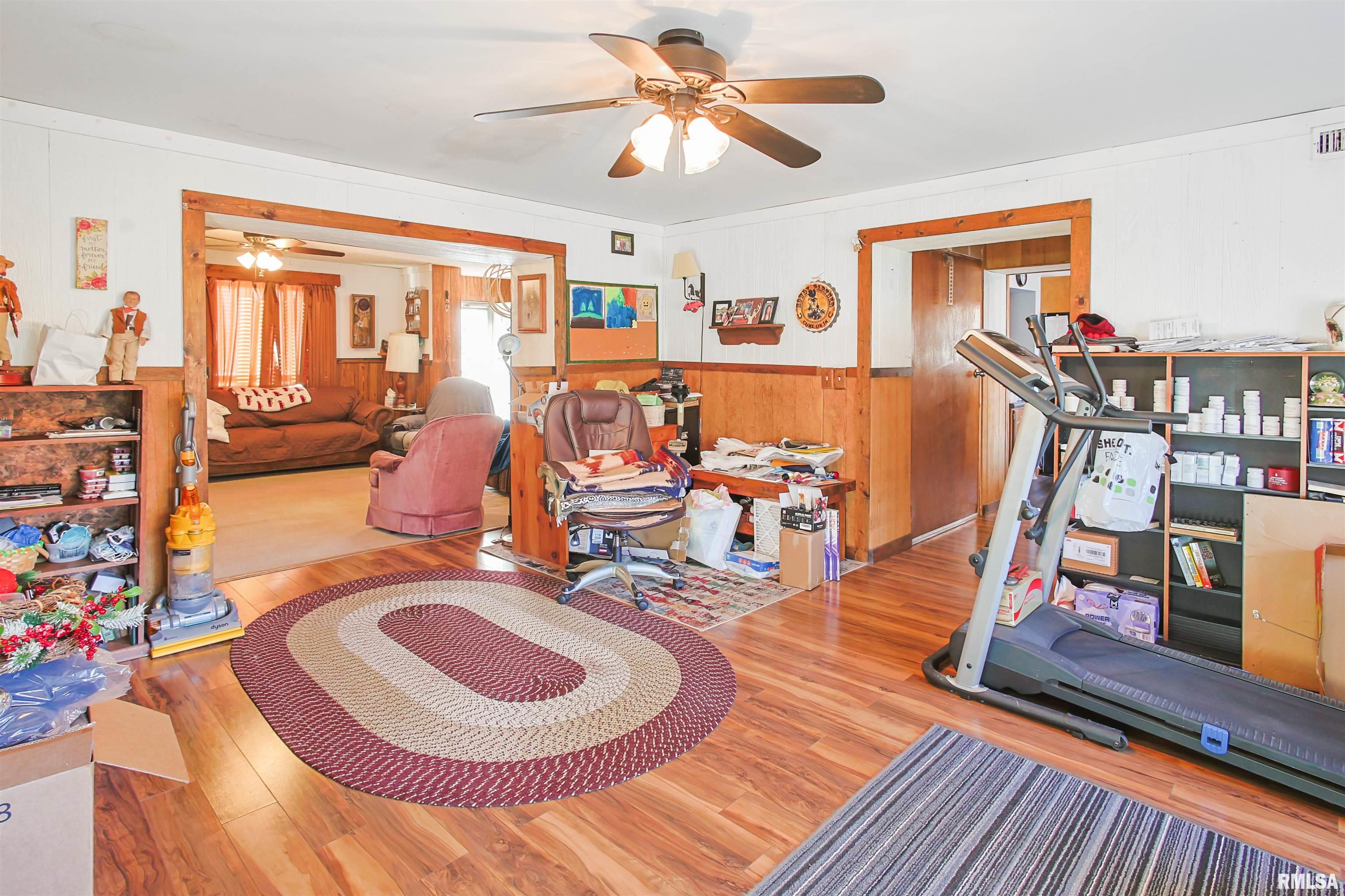 125 Central Hill Road, Grantsburg, Illinois image 8