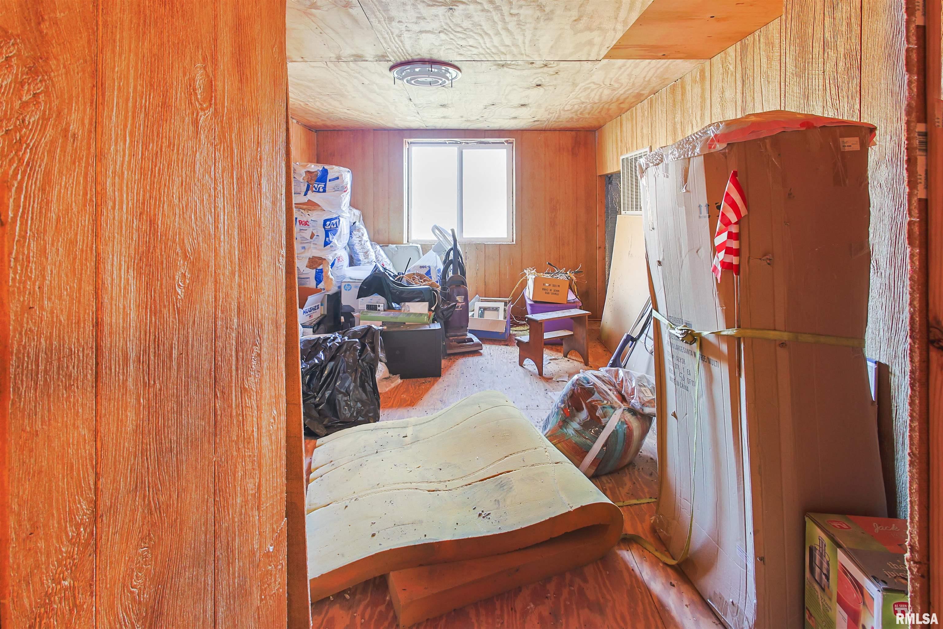 125 Central Hill Road, Grantsburg, Illinois image 16