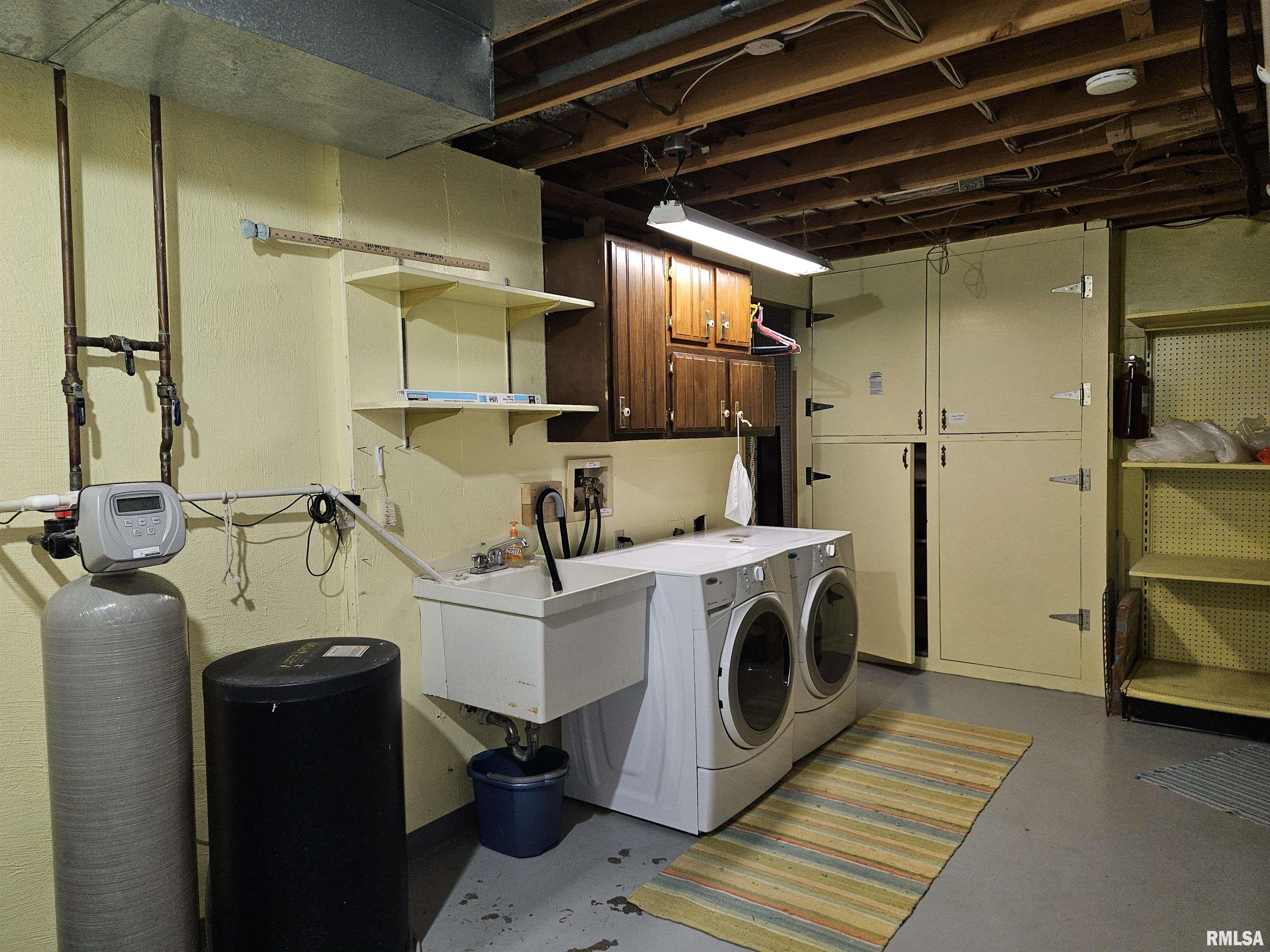 2120 Fareway Drive, Muscatine, Iowa image 23