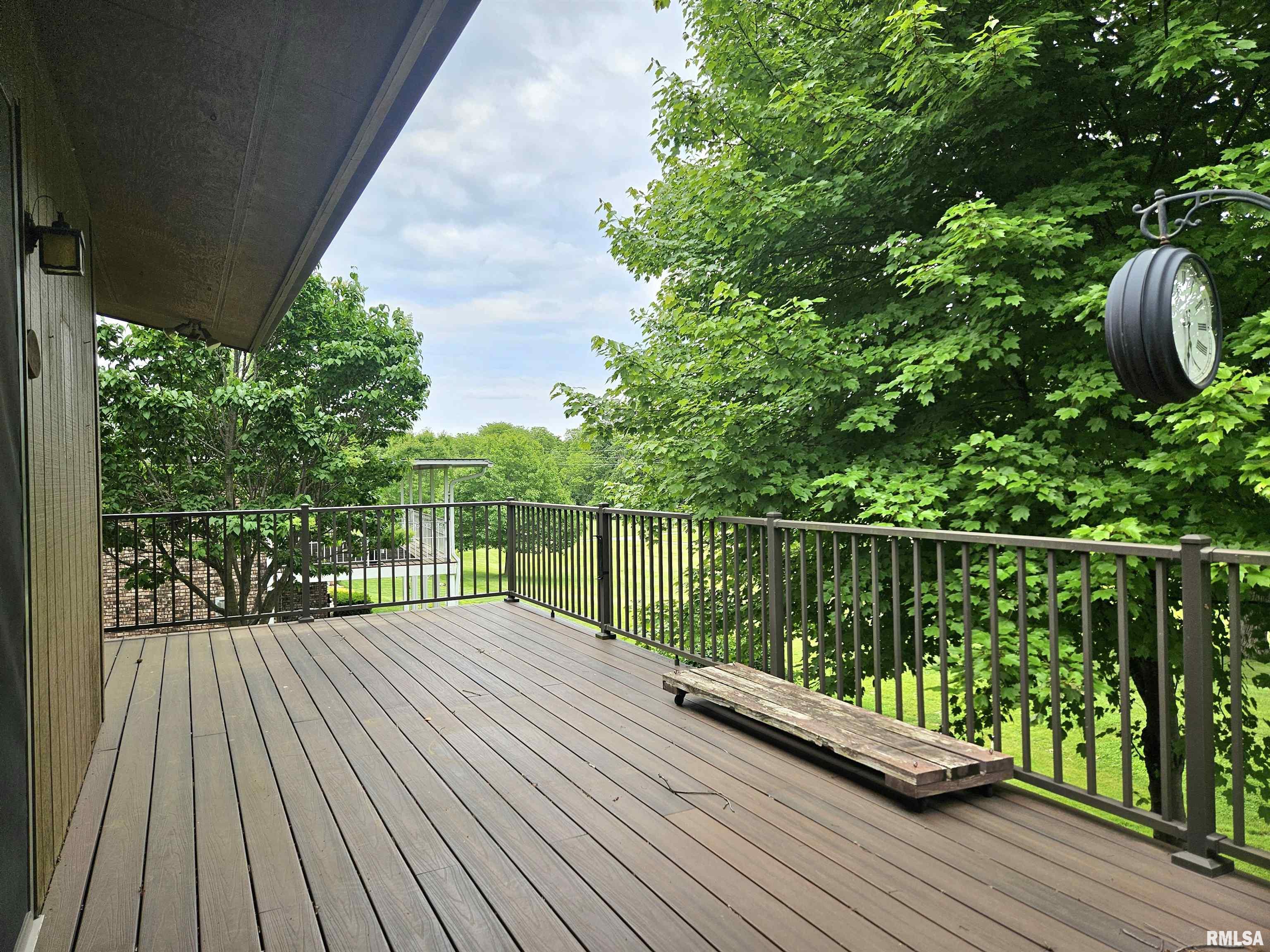 2120 Fareway Drive, Muscatine, Iowa image 12
