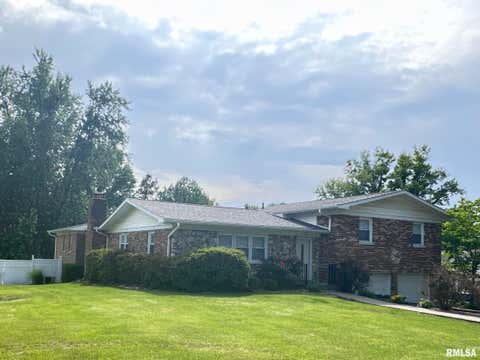 Homes For Sale - 204 Evergreen Drive<br/> Anna, IL 62906