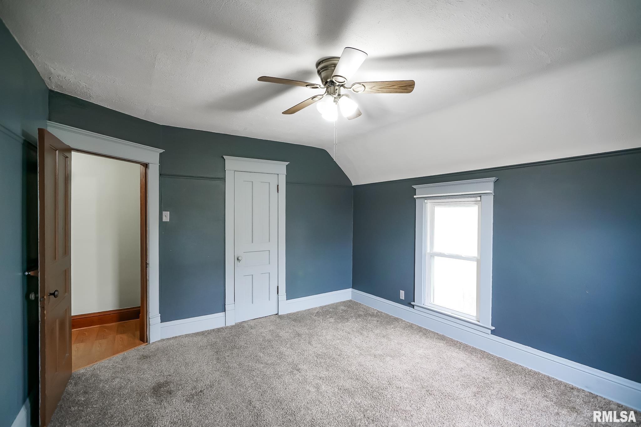 238 E Prospect Street, Galesburg, Illinois image 21