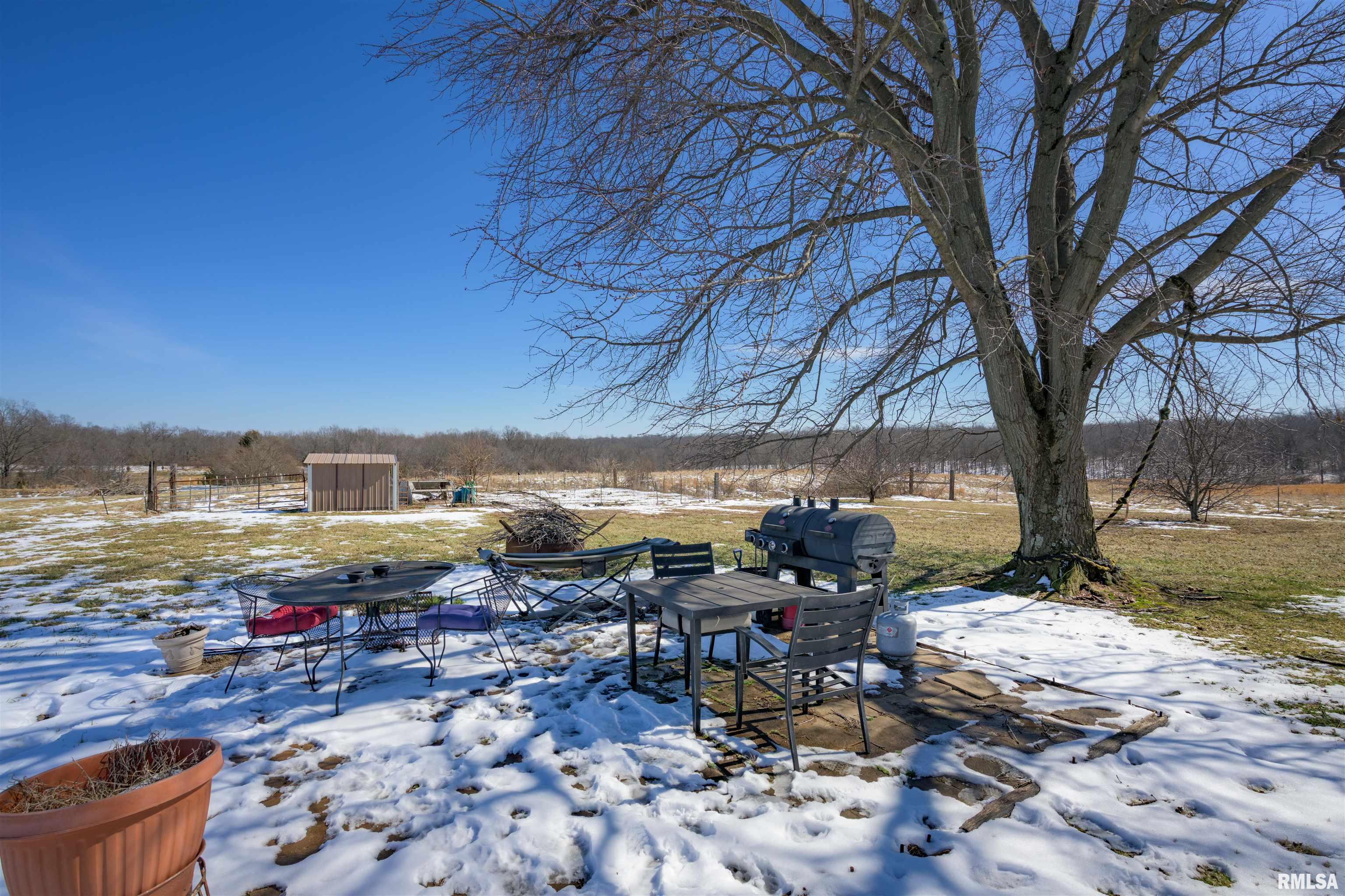 2520 N America Road, Galatia, Illinois image 31